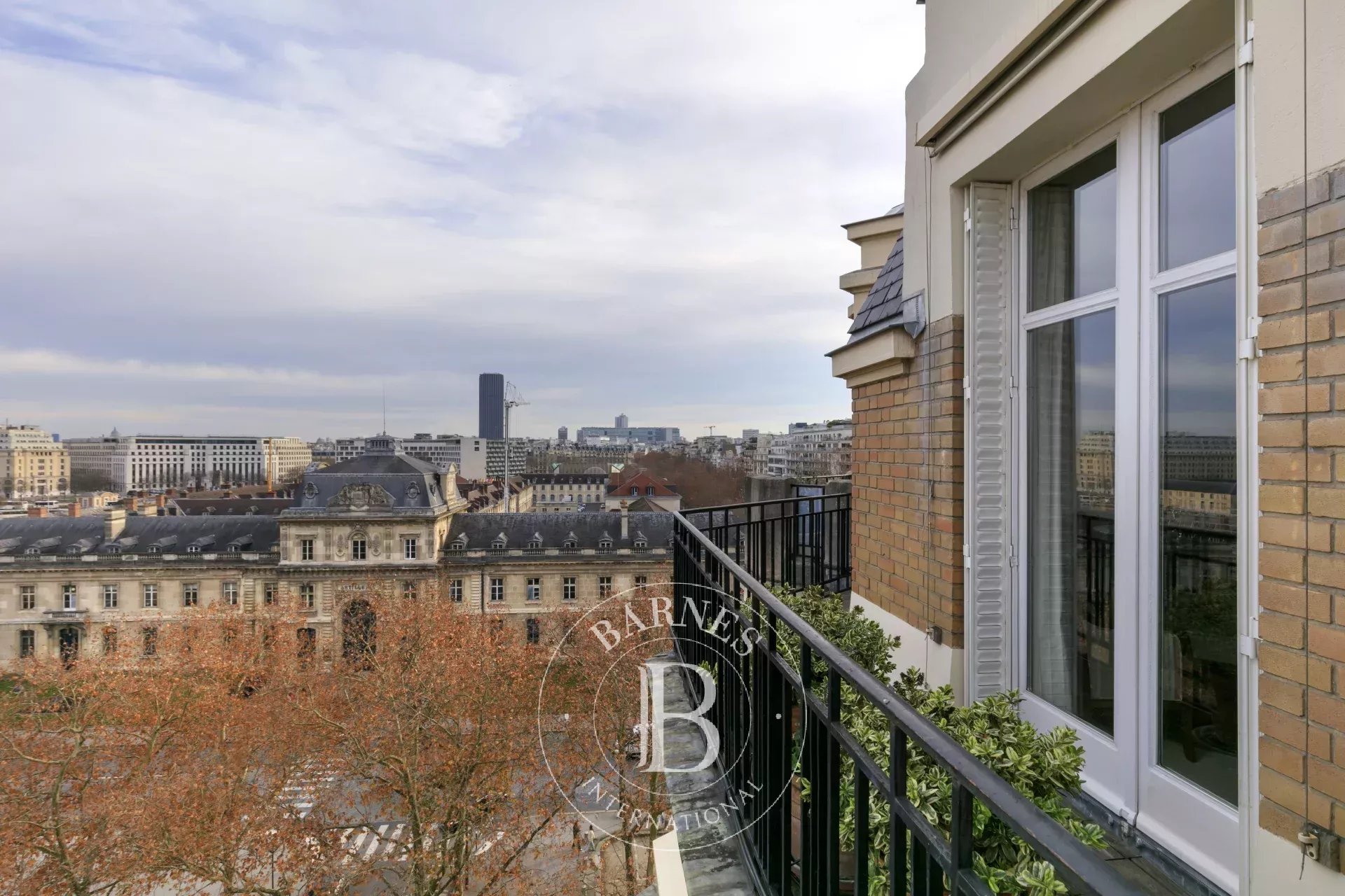 Daire Paris 7ème - picture 15