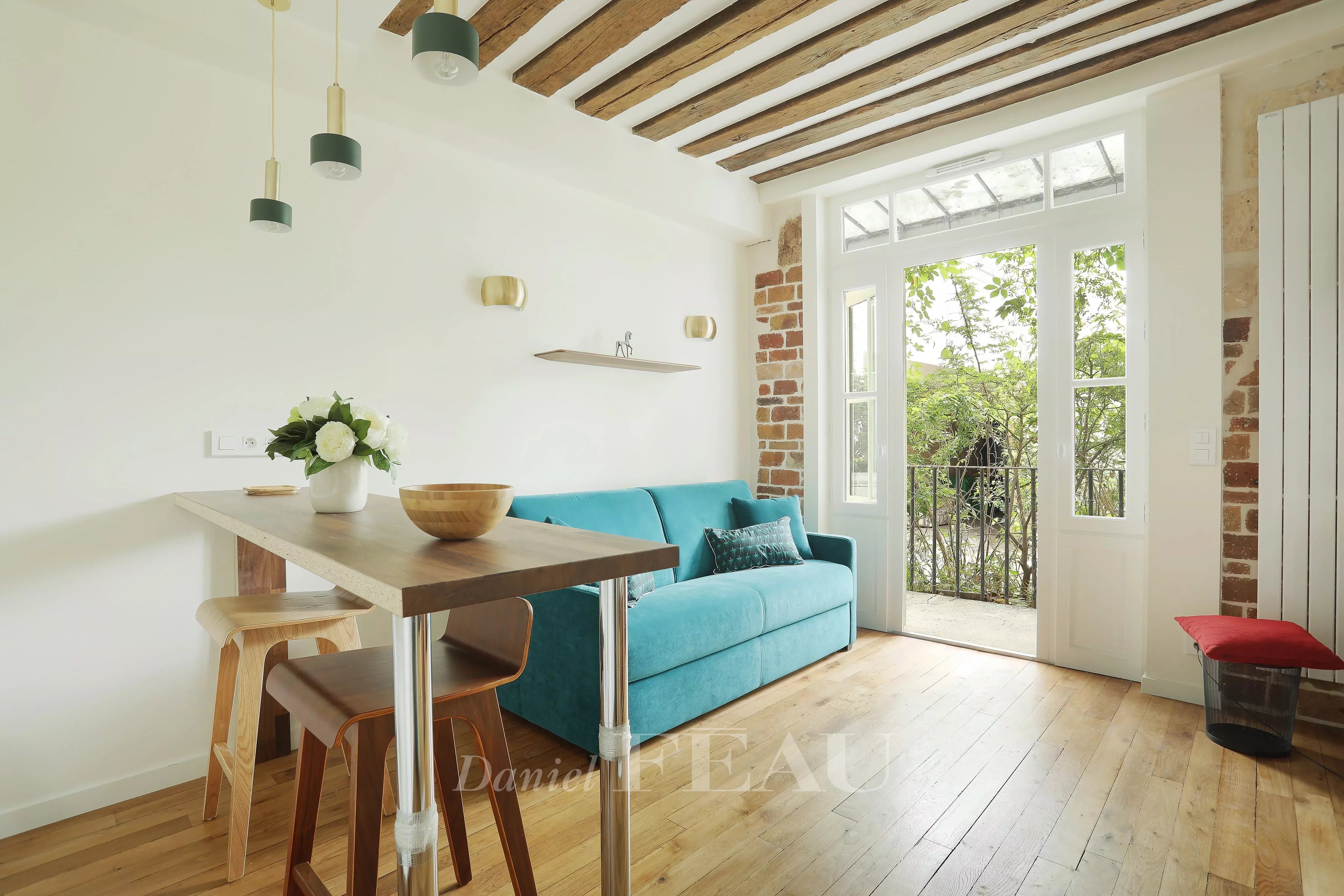 Living-room Wooden floor