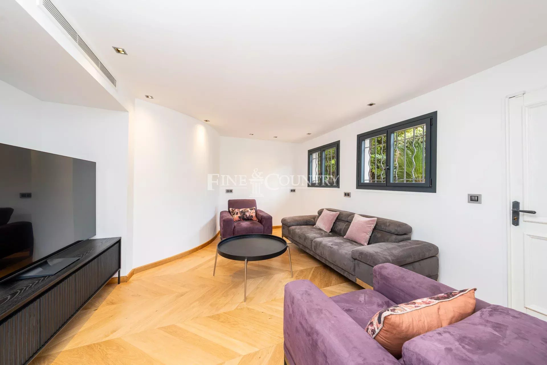 Photo of Villa for sale Cannes with sea view