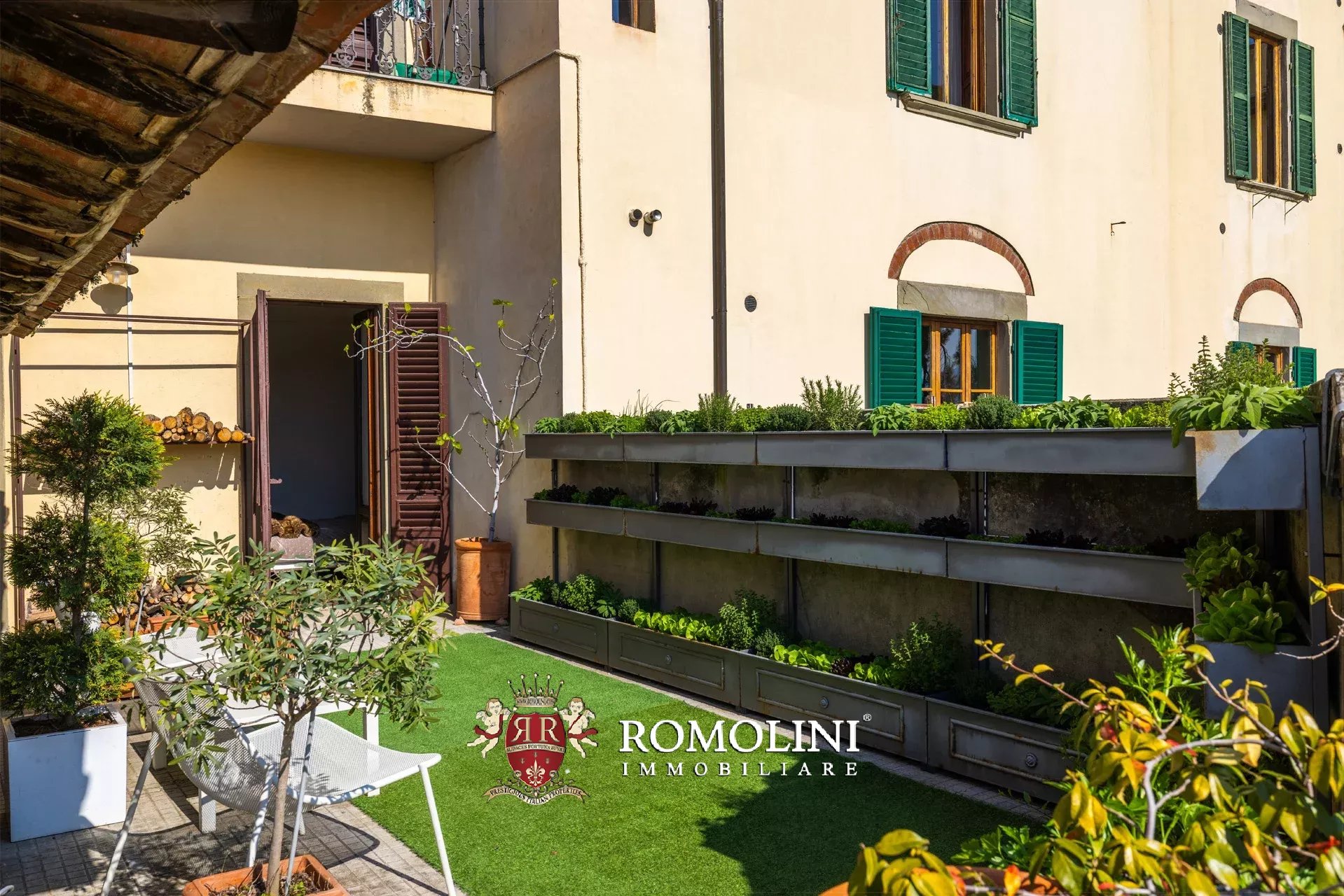 4 Bedroom Villa/Townhouse's Image 15