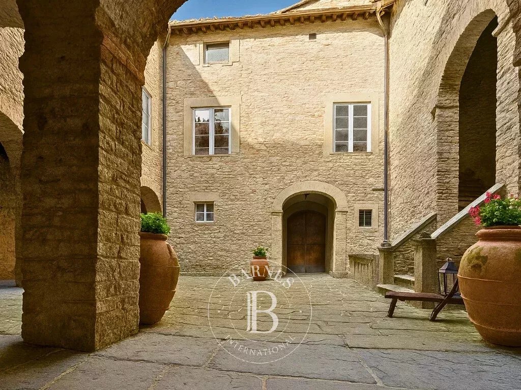 Arezzo  - Château 40 Pi&egrave;ces 40 Chambres - picture 11