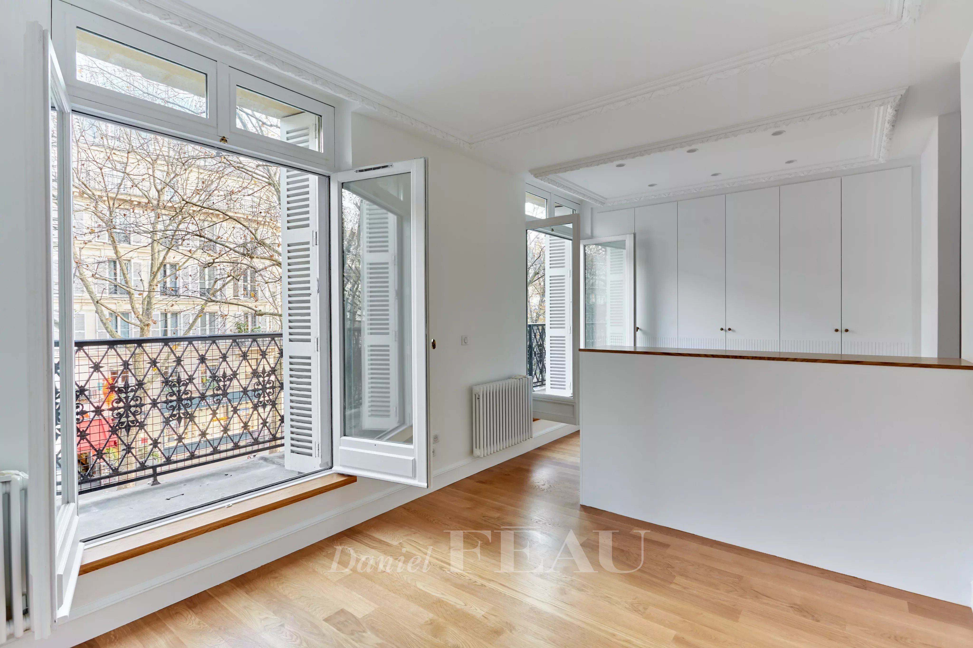 Sale Apartment Paris 6th