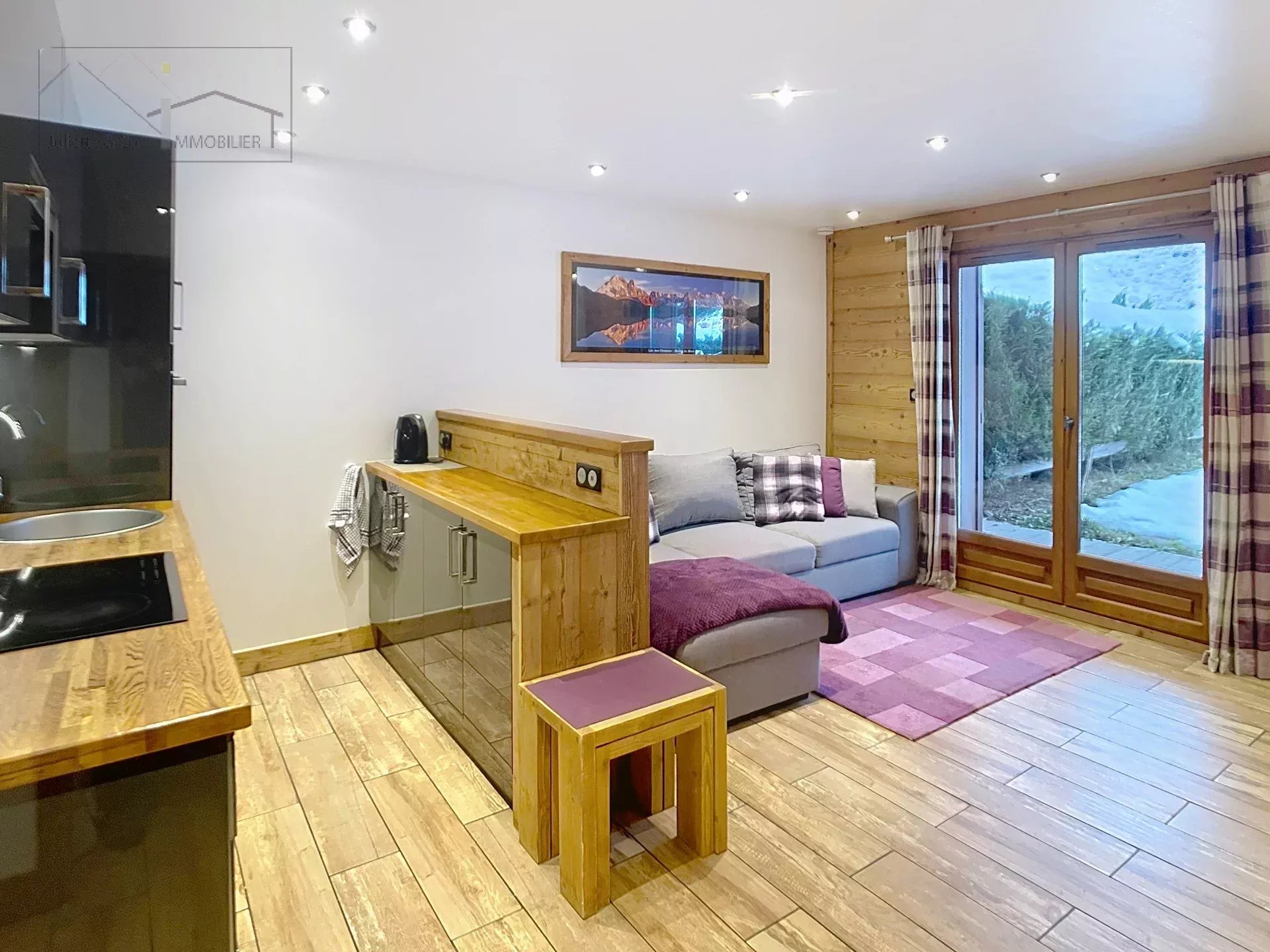 flat for sale with private garden Accommodation in Chamonix