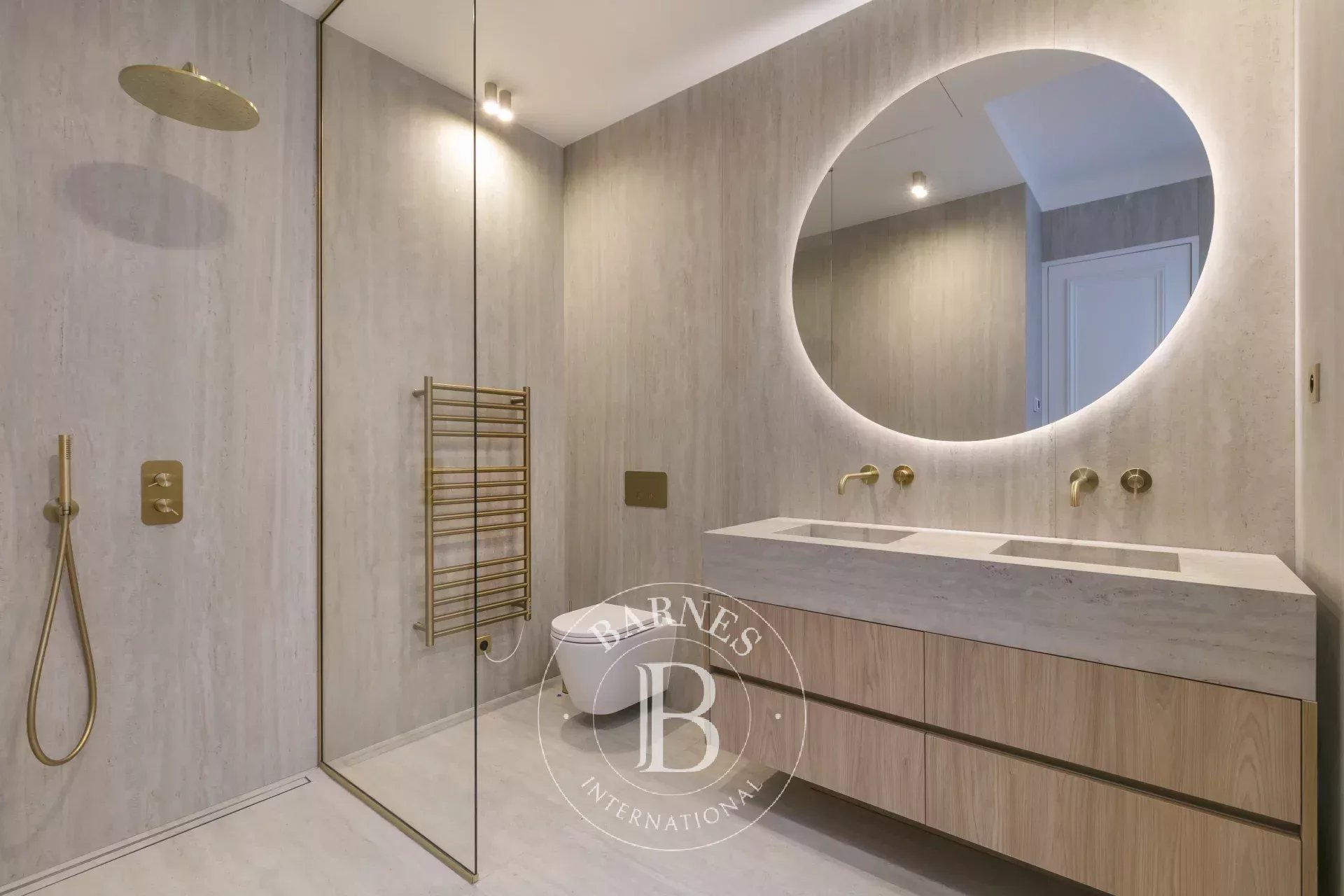 Daire Paris 8ème - picture 10