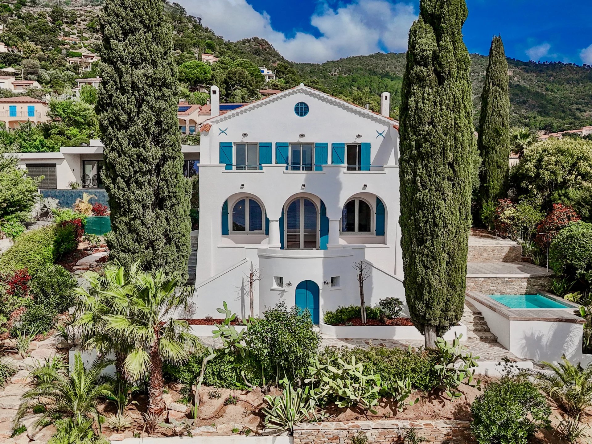 Sale Property Rayol-Canadel-sur-Mer