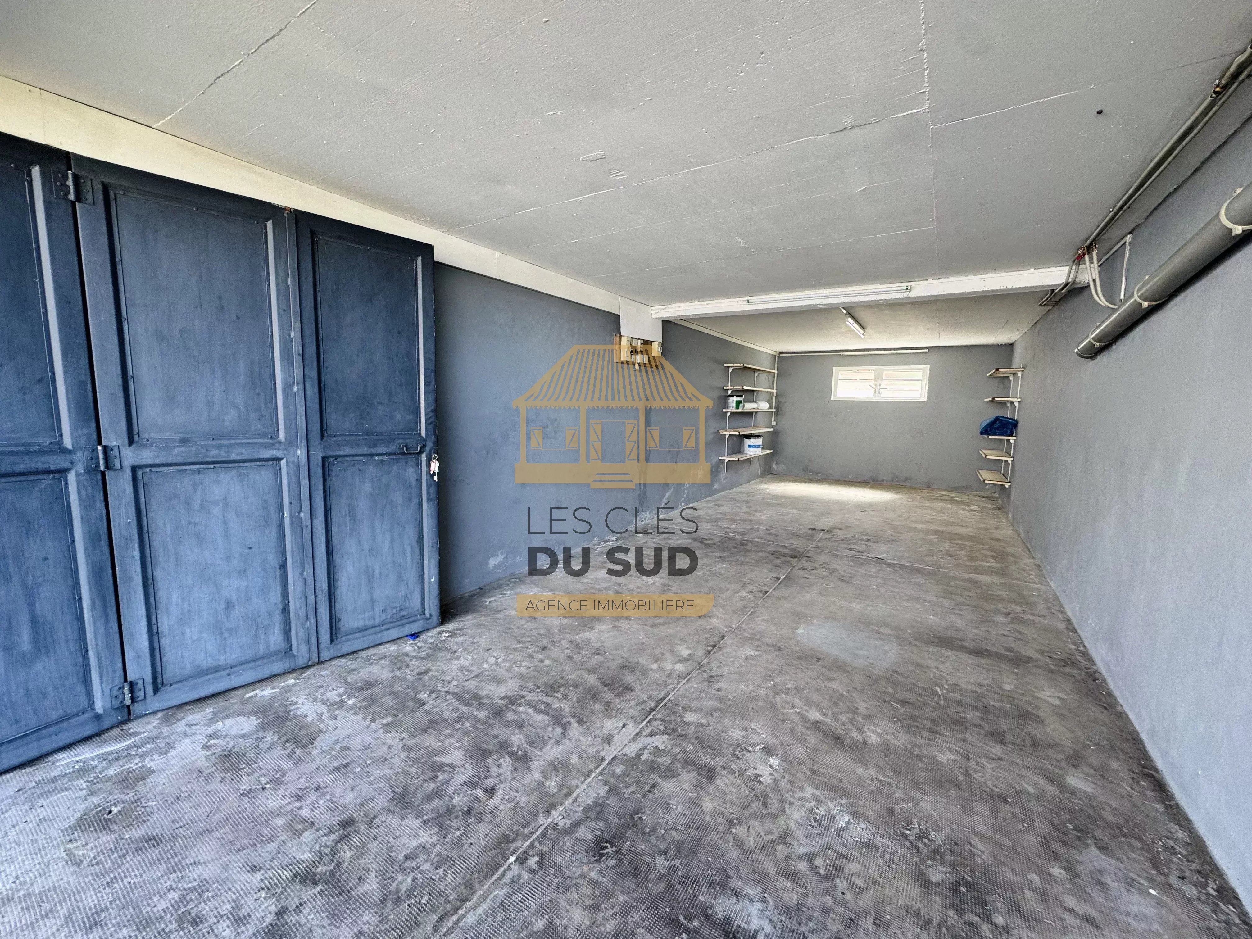 SAINT-JOSEPH – MAISON FAMILIALE PLAIN-PIED 4 CHAMBRES AVEC JARDIN – SECTEUR CALME