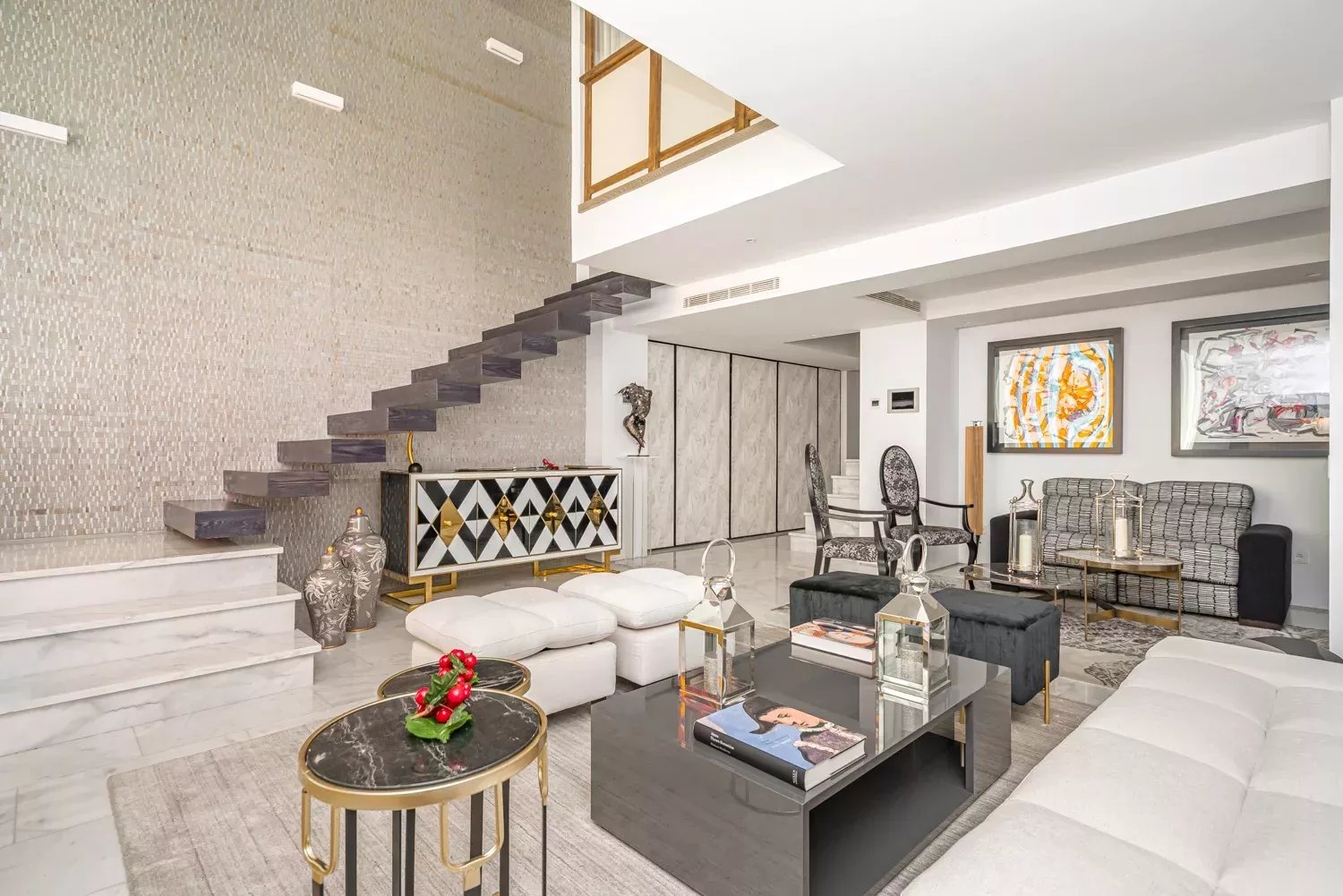 Loft Exclusif Rénové à Jerónimos