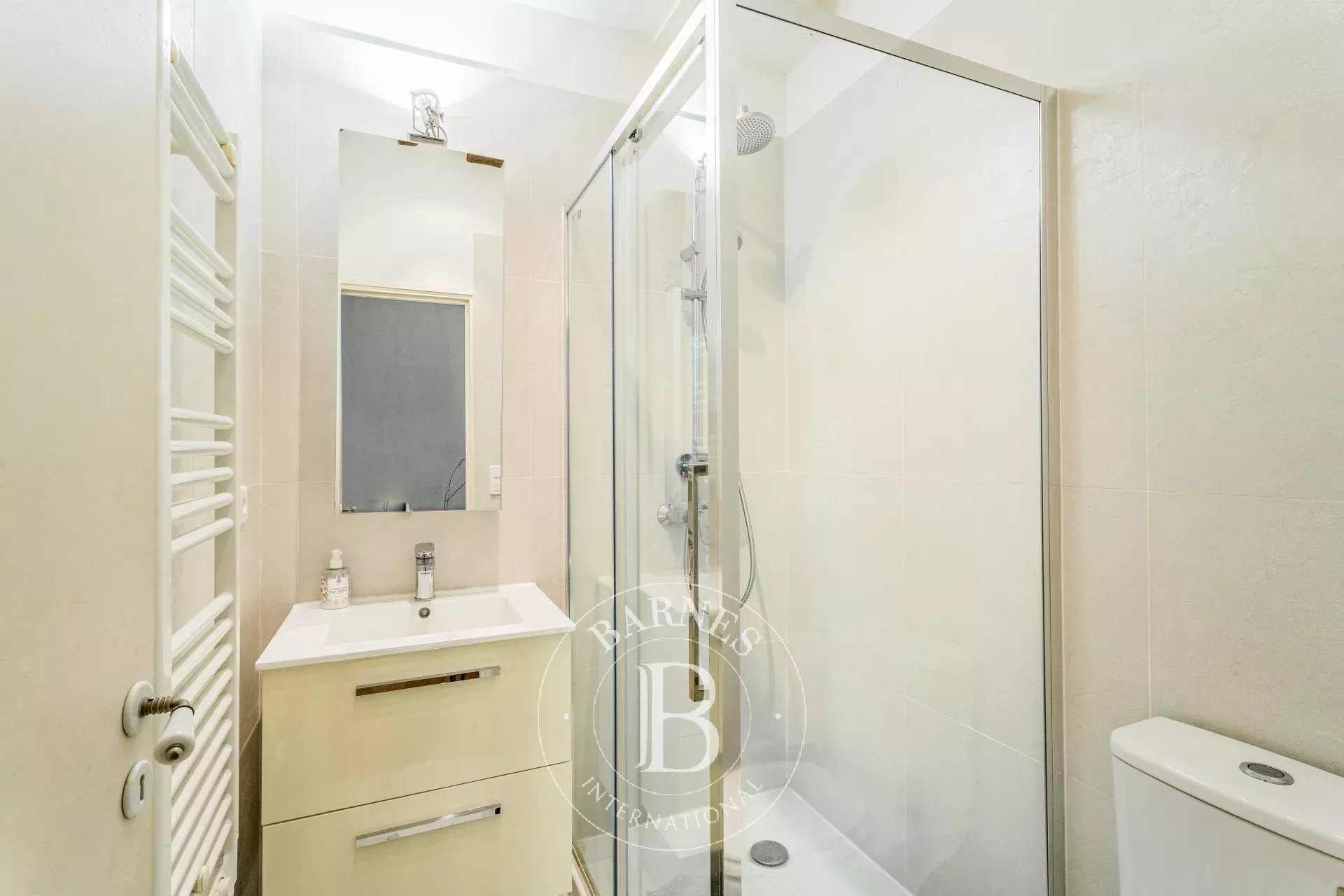 Daire Paris 3ème - picture 8