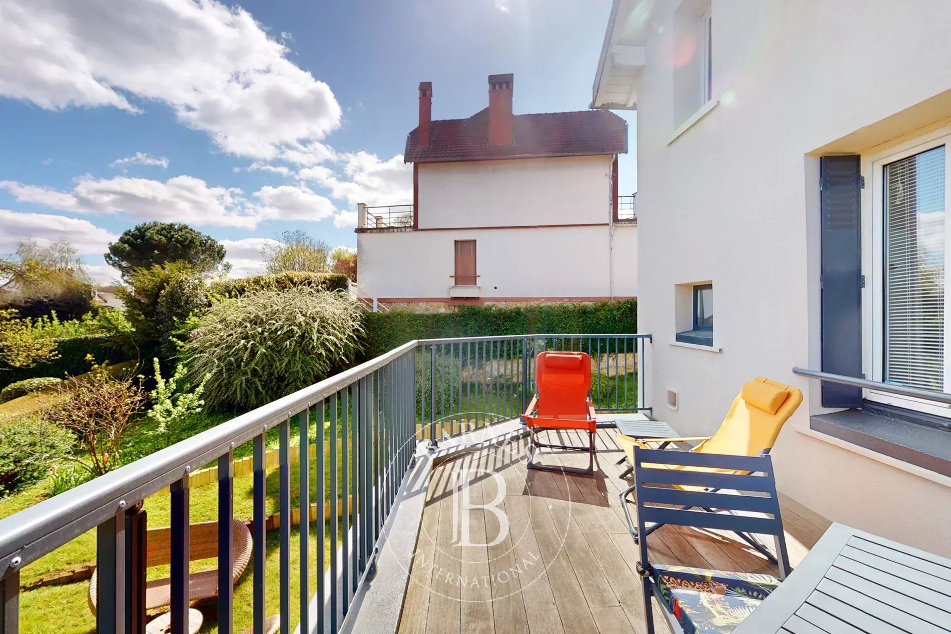 Marnes-la-Coquette  - House 4 Bedrooms - picture 6