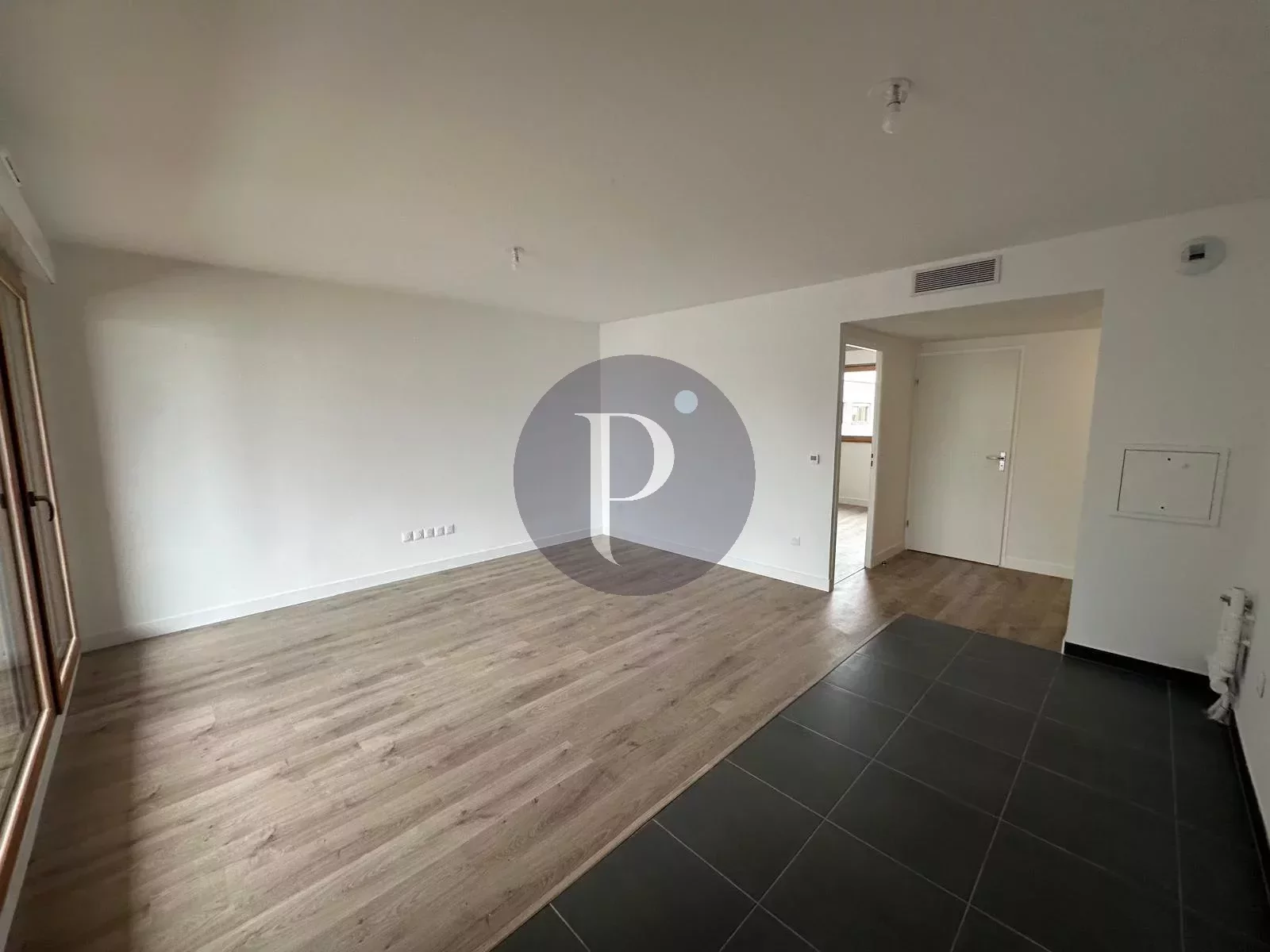 location-appartement-2-pieces-bussy-saint-georges-85899749