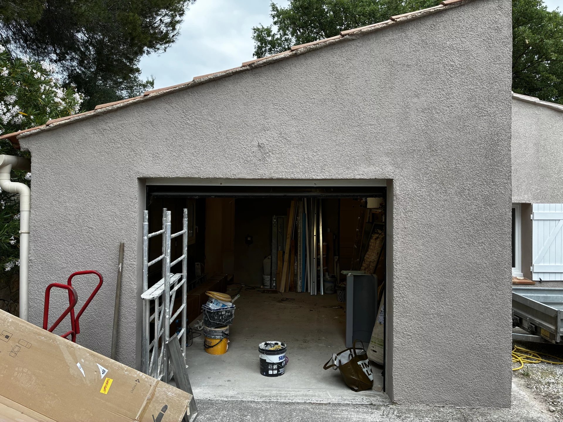 Wonderful property 3 beds pool views COTIGNAC