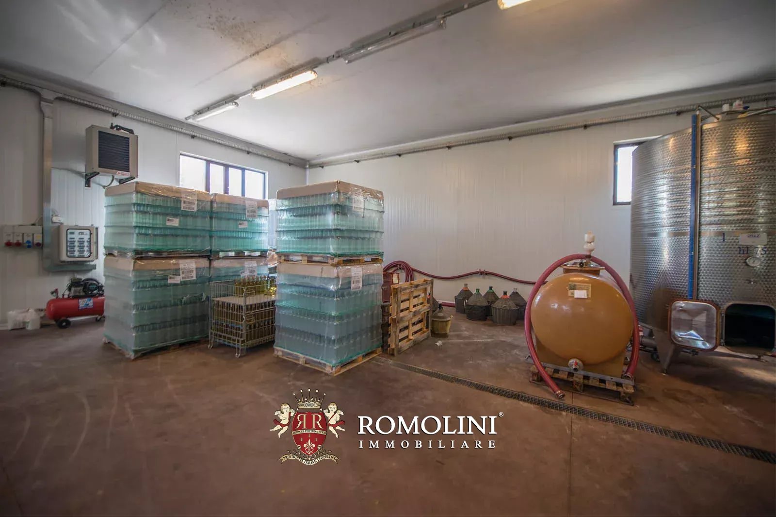 3 Bedroom Vineyard's Image 7
