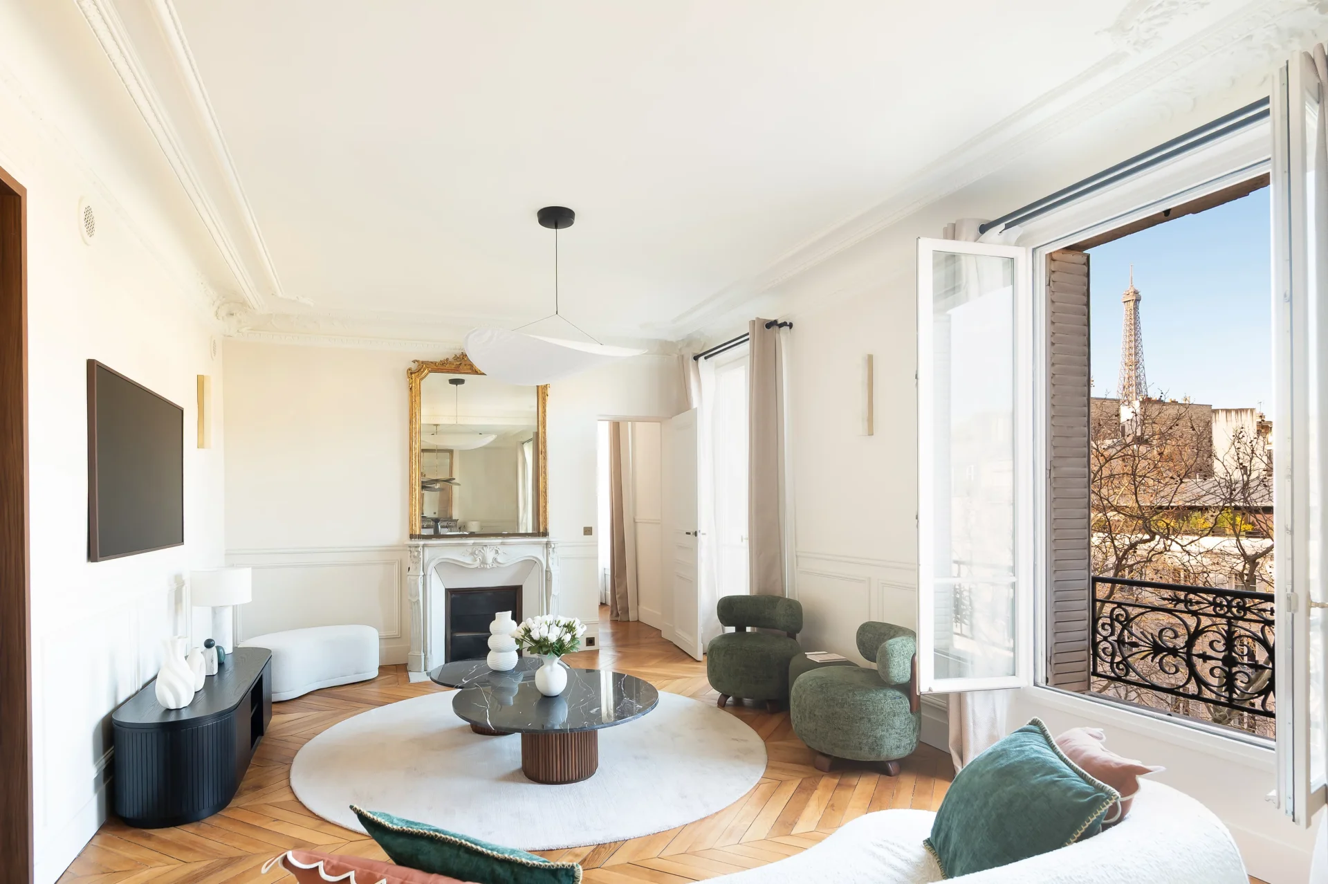 Paris 7e - TOUR-MAUBOURG / INVALIDES