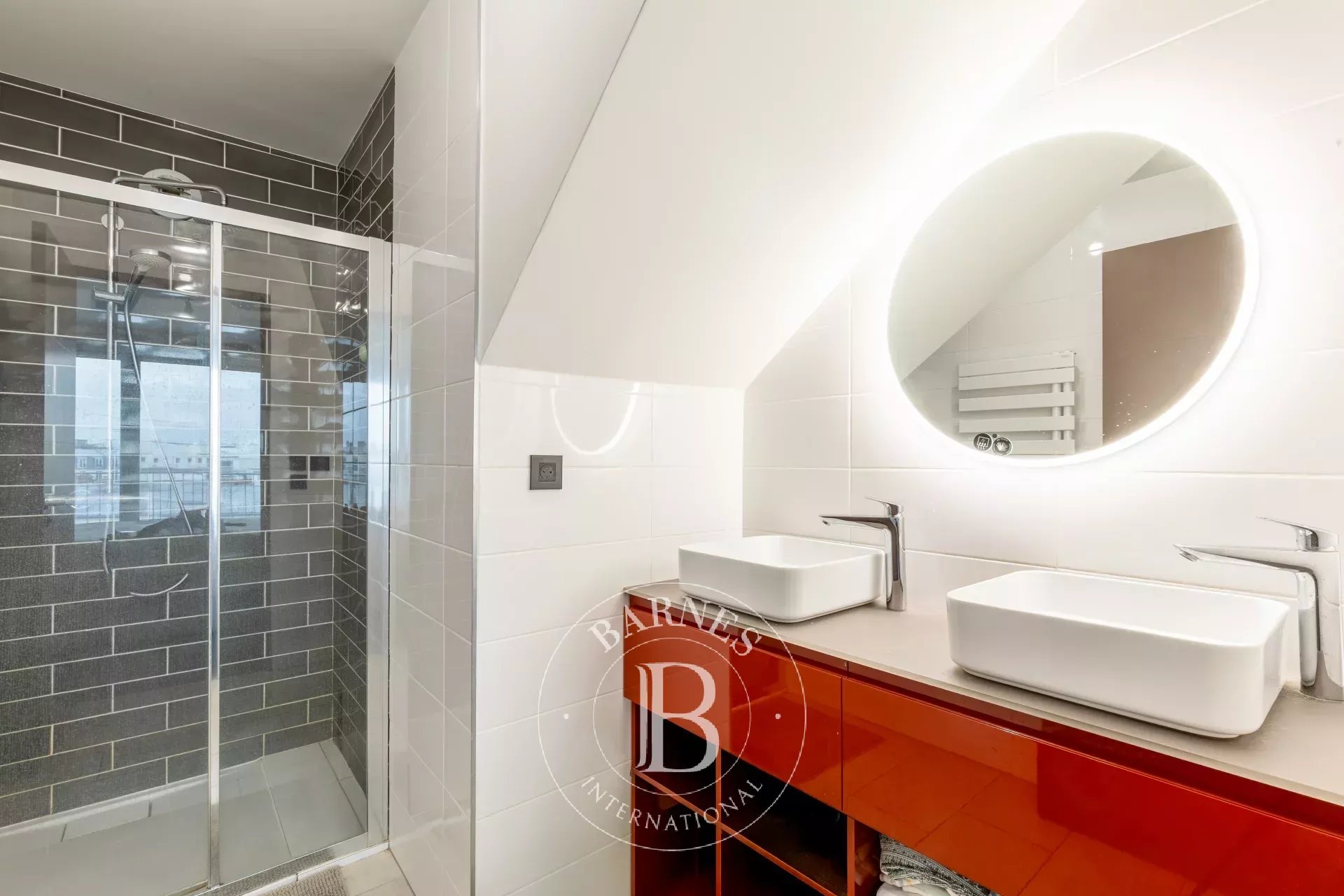 Paris  - Apartment 3 Bedrooms - picture 13