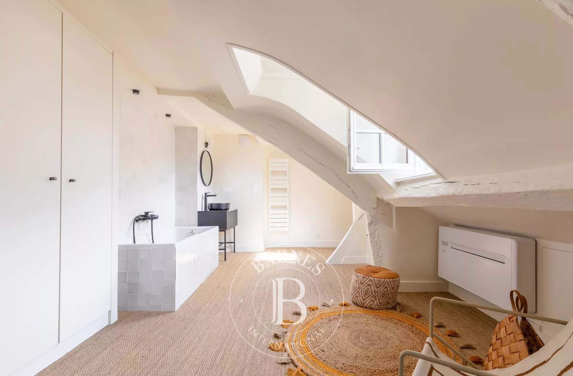 Daire Paris 3ème - picture 23