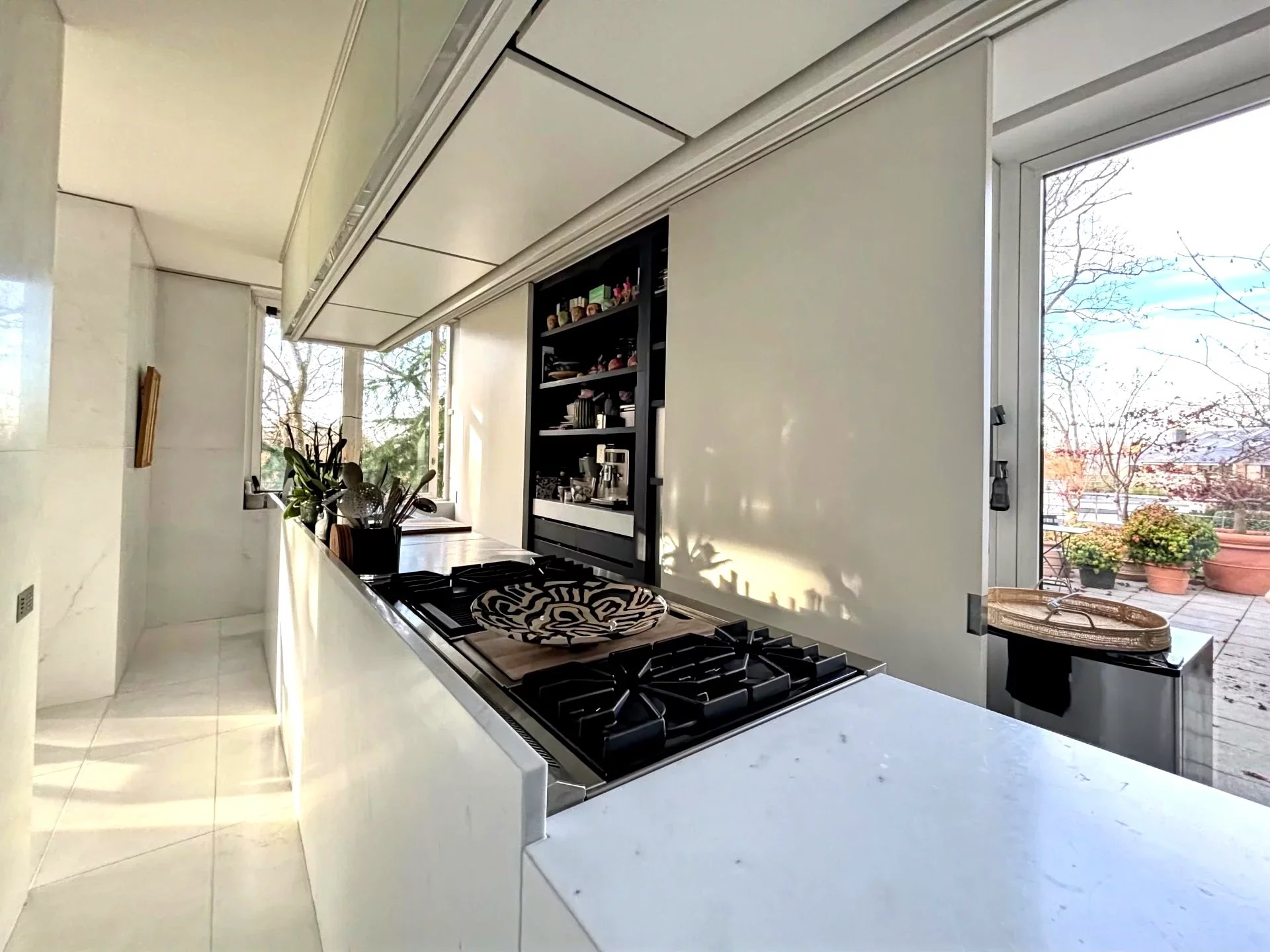 Ukkel- Observatorium- Penthouse 234m2- 2/3 slaapkamers - 150m2 terras.