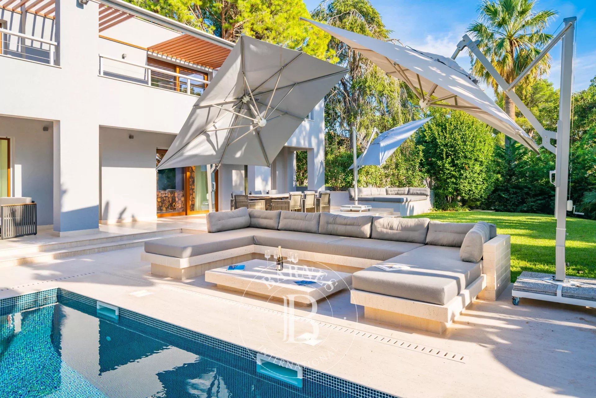 SAINT-JEAN-CAP-FERRAT - VILLA RENOVÉE A NEUF - PROCHE DU GRAND HÔTEL - picture 38