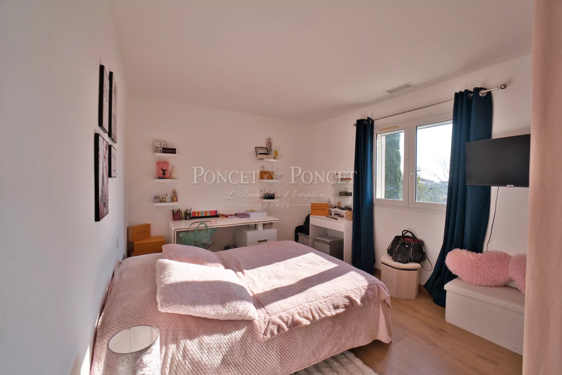 4 Bedroom Villa/Townhouse's Image 6