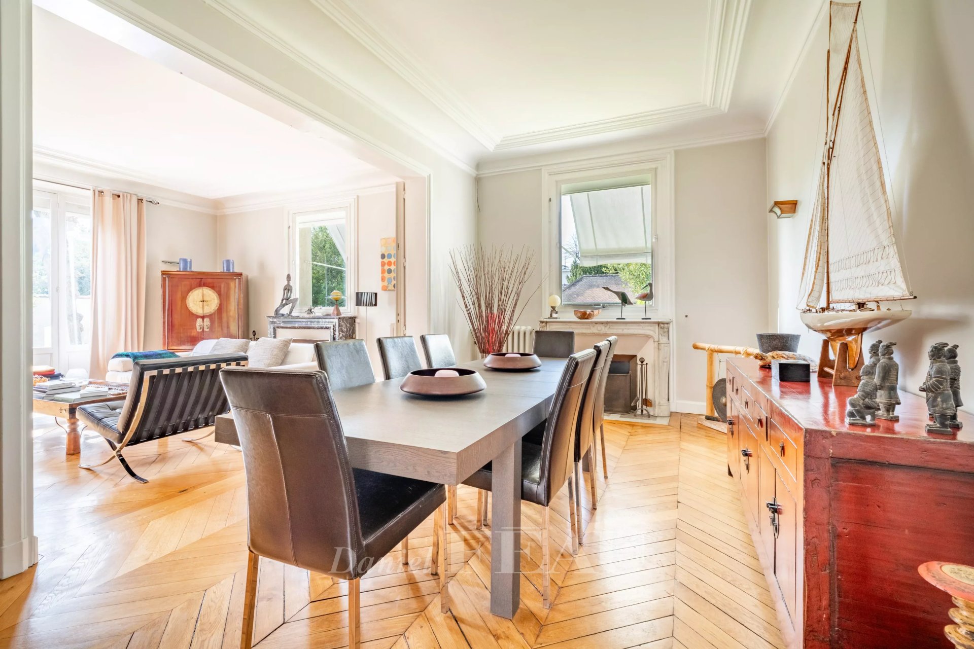 6 Bedroom Villa/Townhouse's Image 7