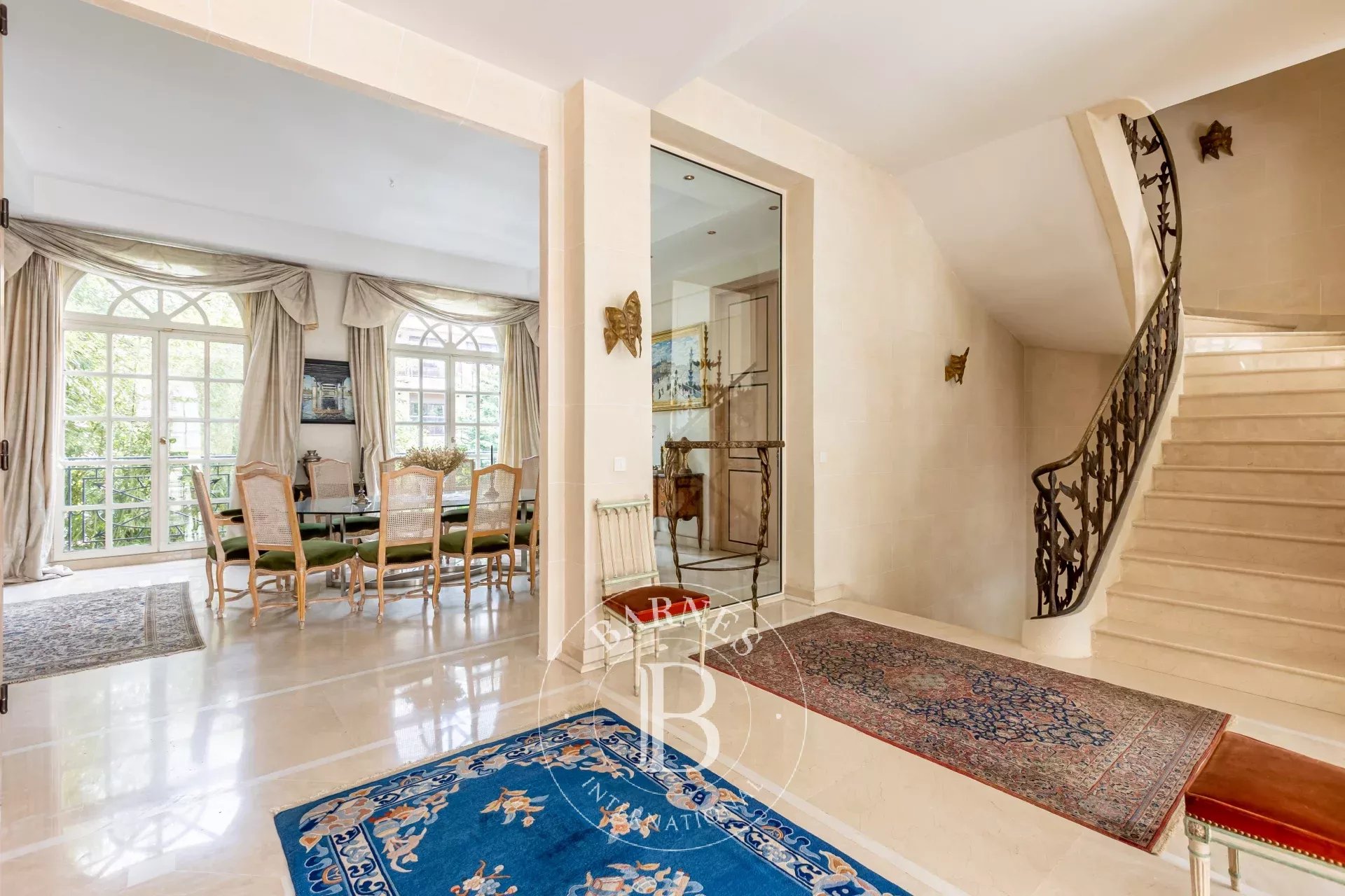 Konak Neuilly-sur-Seine - picture 4