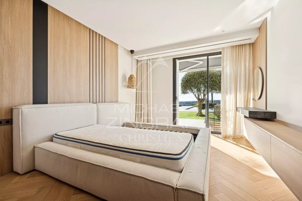 Luxury Sea View Villa Villeneuve-Loubet | Family Legacy Estate — photo 7