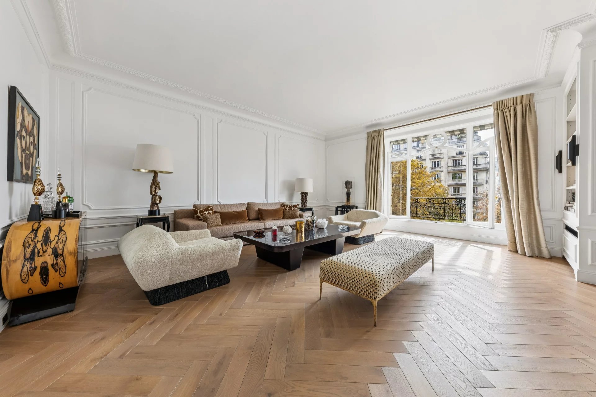 Sale Apartment Paris 16th