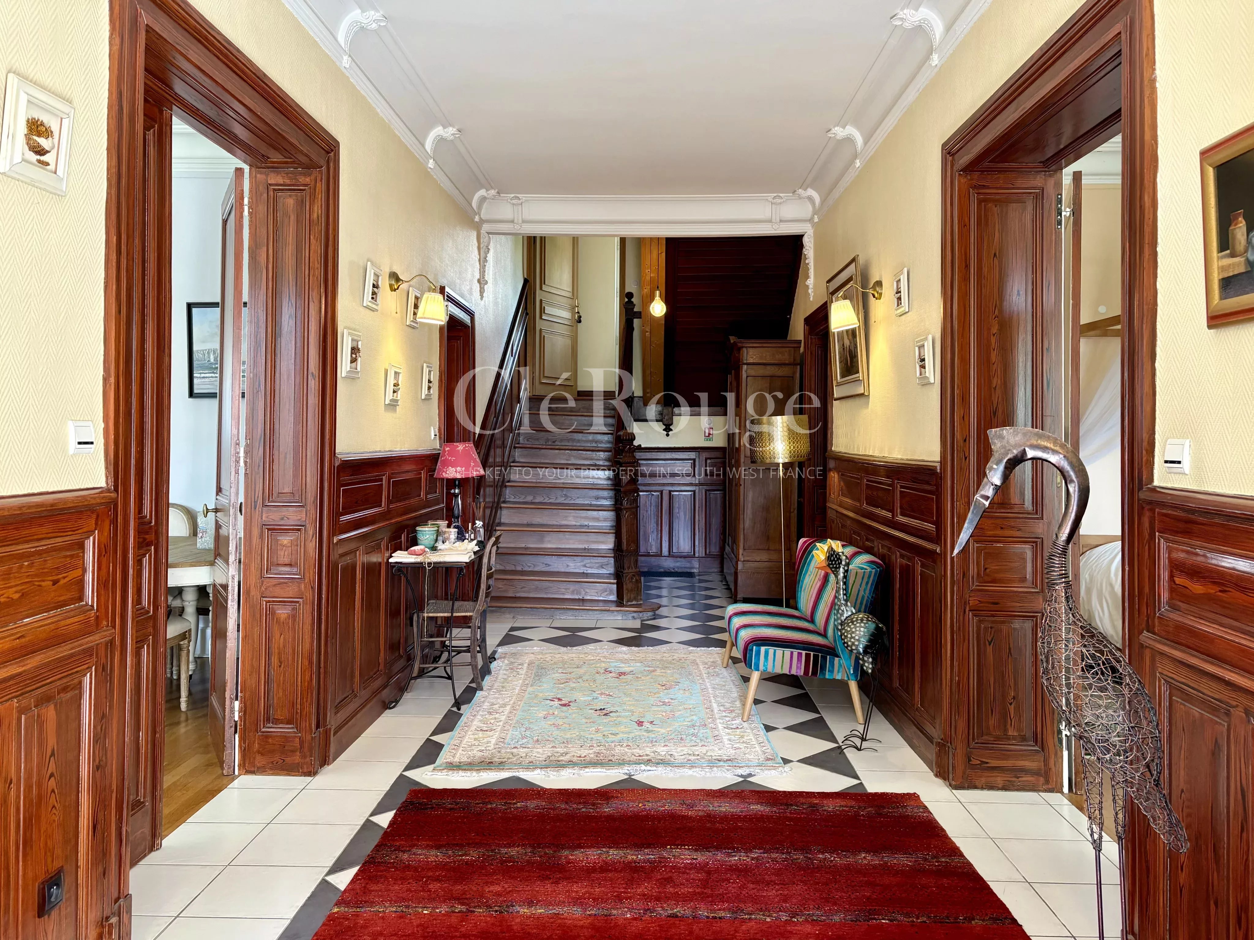 Au coeur d'Agen  Élégante demeure en pierre avec gîte, piscine et la liberté de créer, d'y vivre ou de louer.