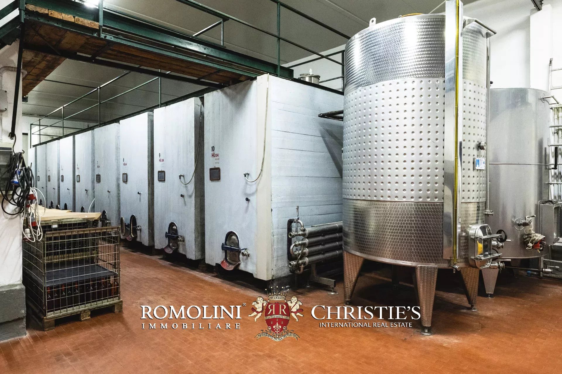 3 Bedroom Vineyard's Image 9