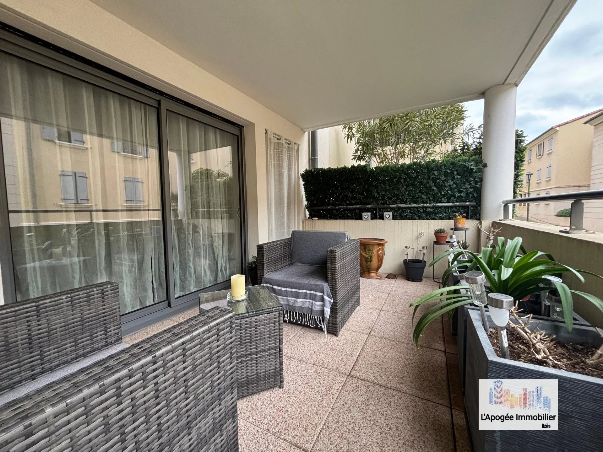 Agence immobilière de 