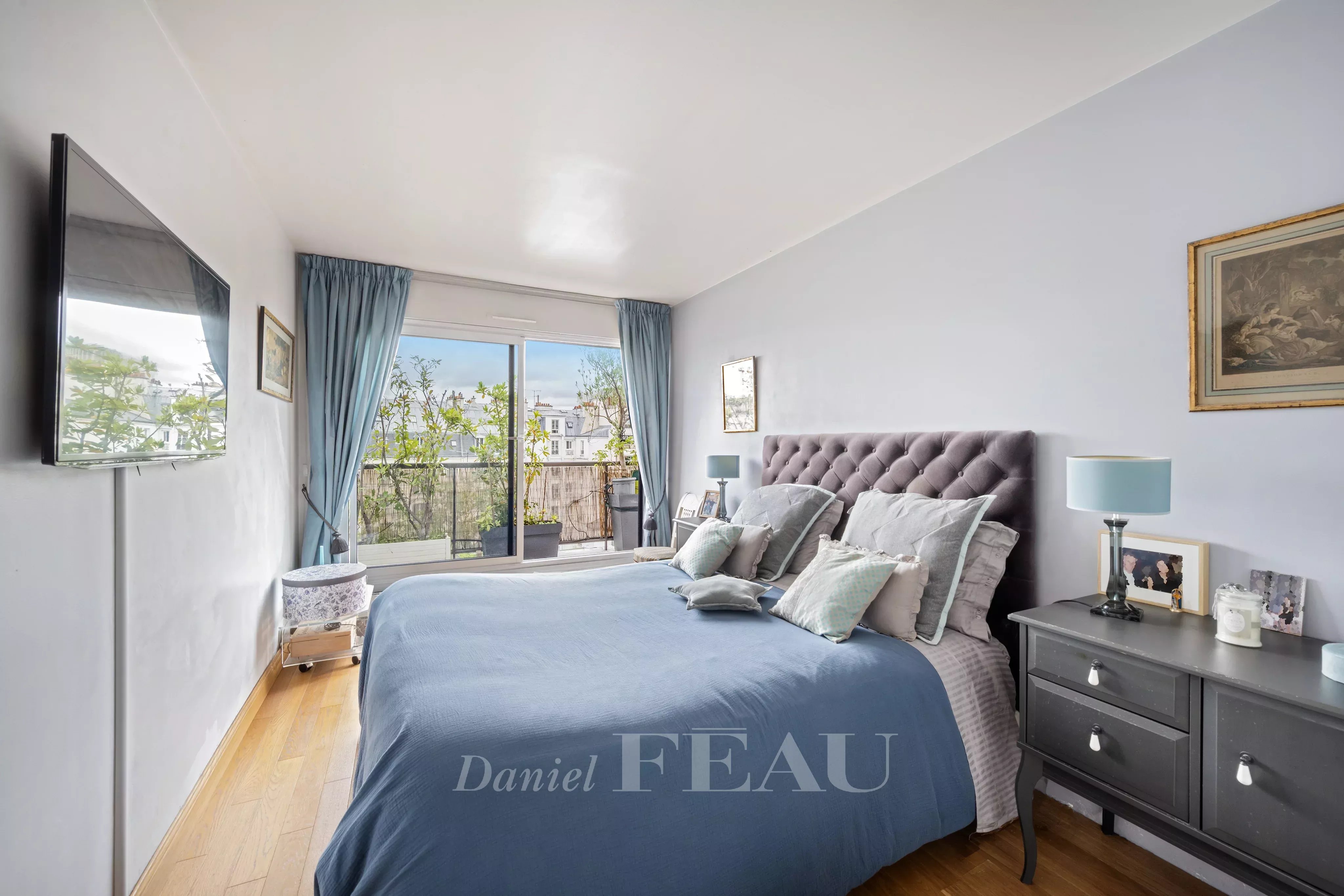 Sale Apartment Paris 5th