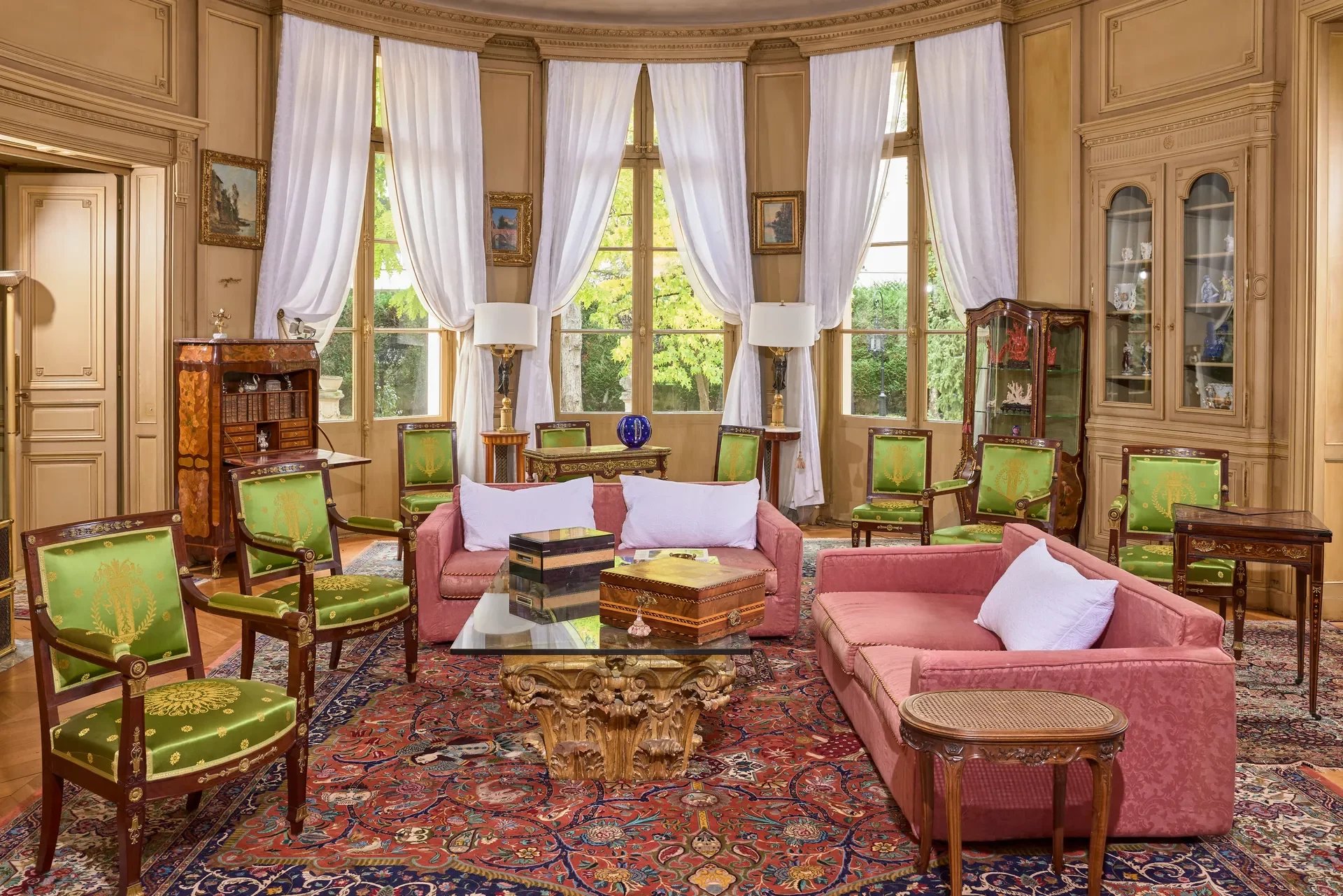 Art Deco property built by architect Michel Roux-Spitz in FONTAINEBLEAU