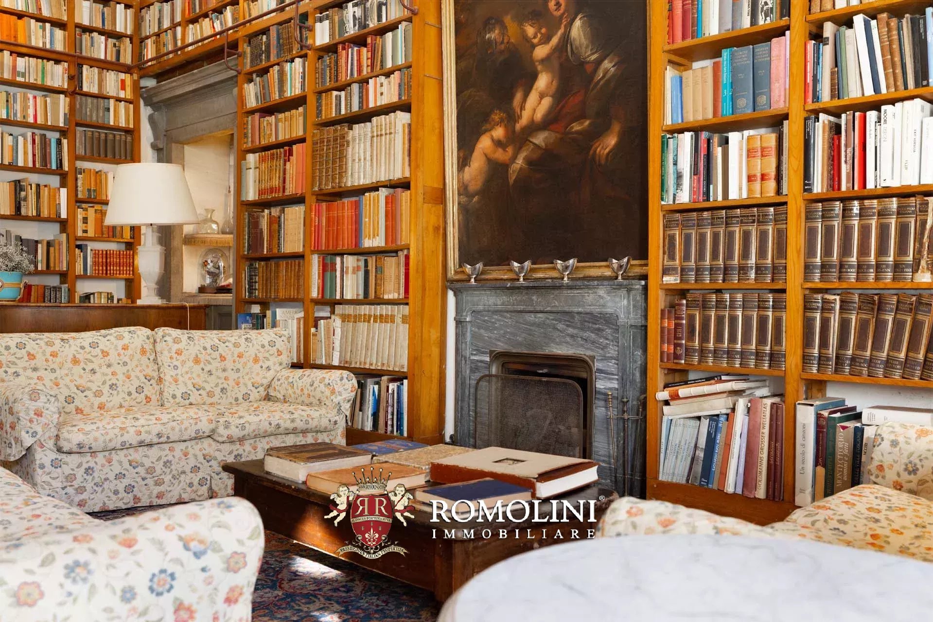 14 Bedroom Villa/Townhouse's Image 77