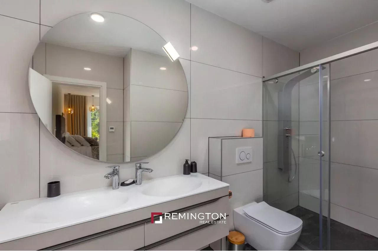 3 Bedroom Villa/Townhouse's Image 4