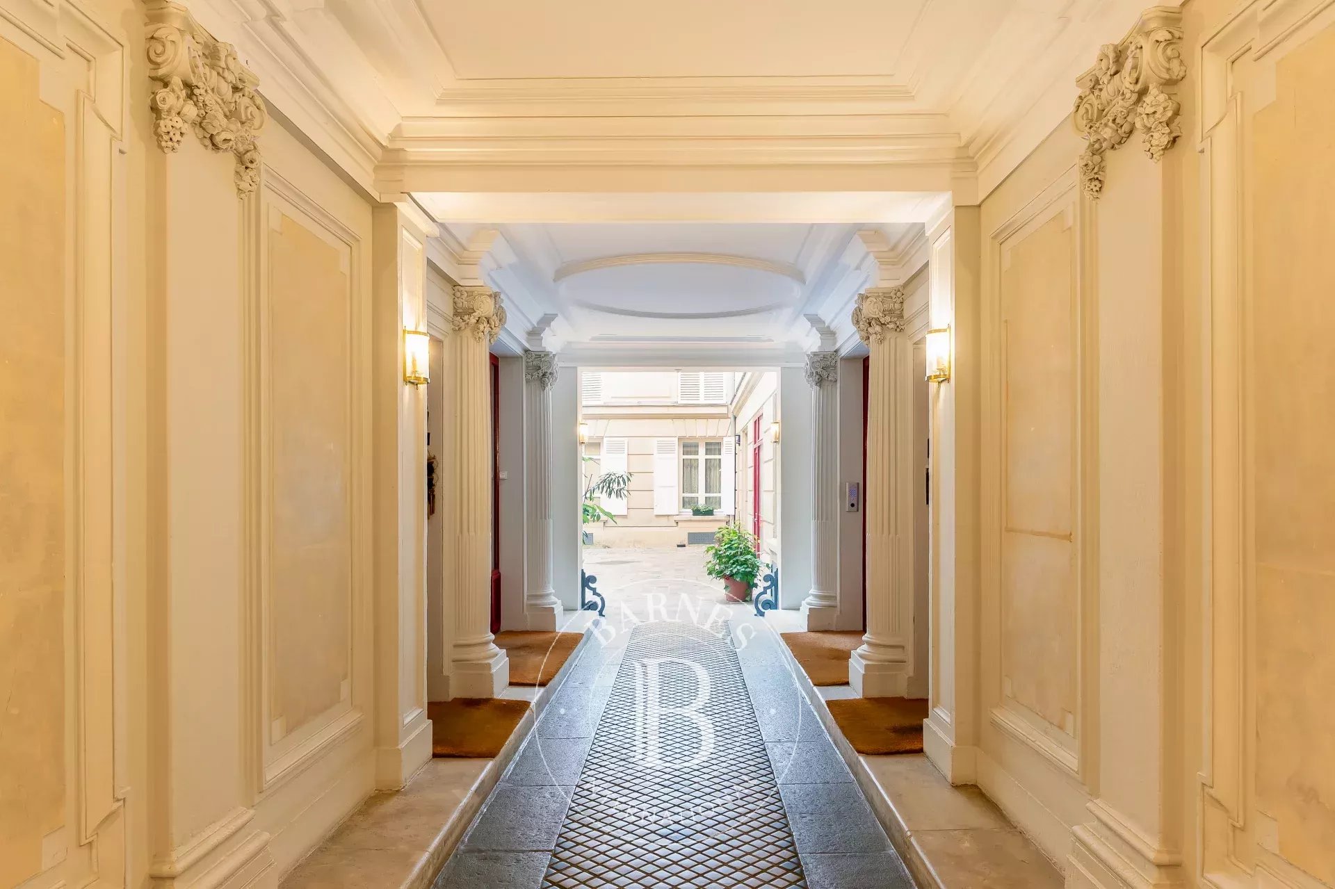 Daire Paris 9ème - picture 15