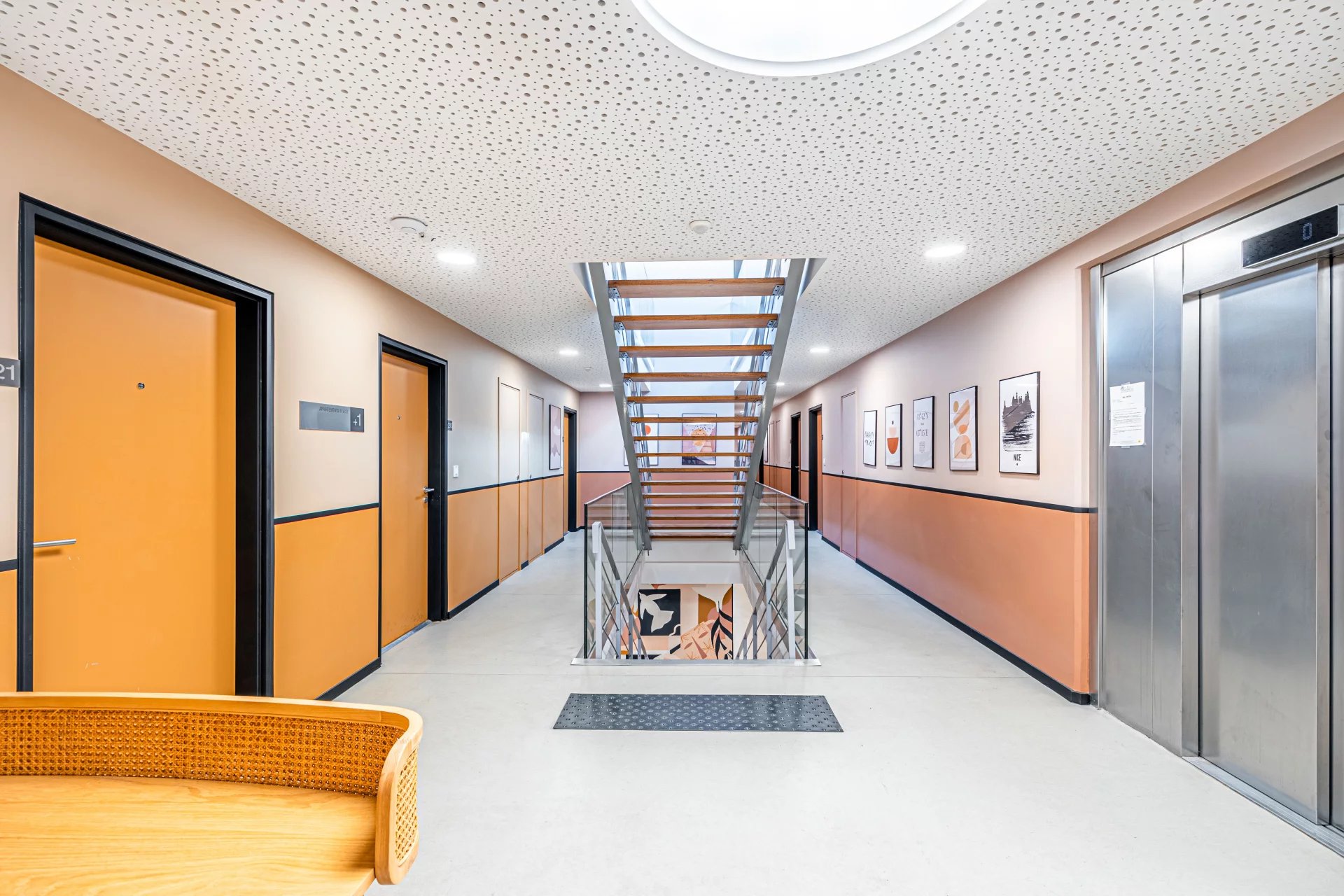 NICE CIMIEZ-PASTEUR - STUDIO MEUBLE — photo 7