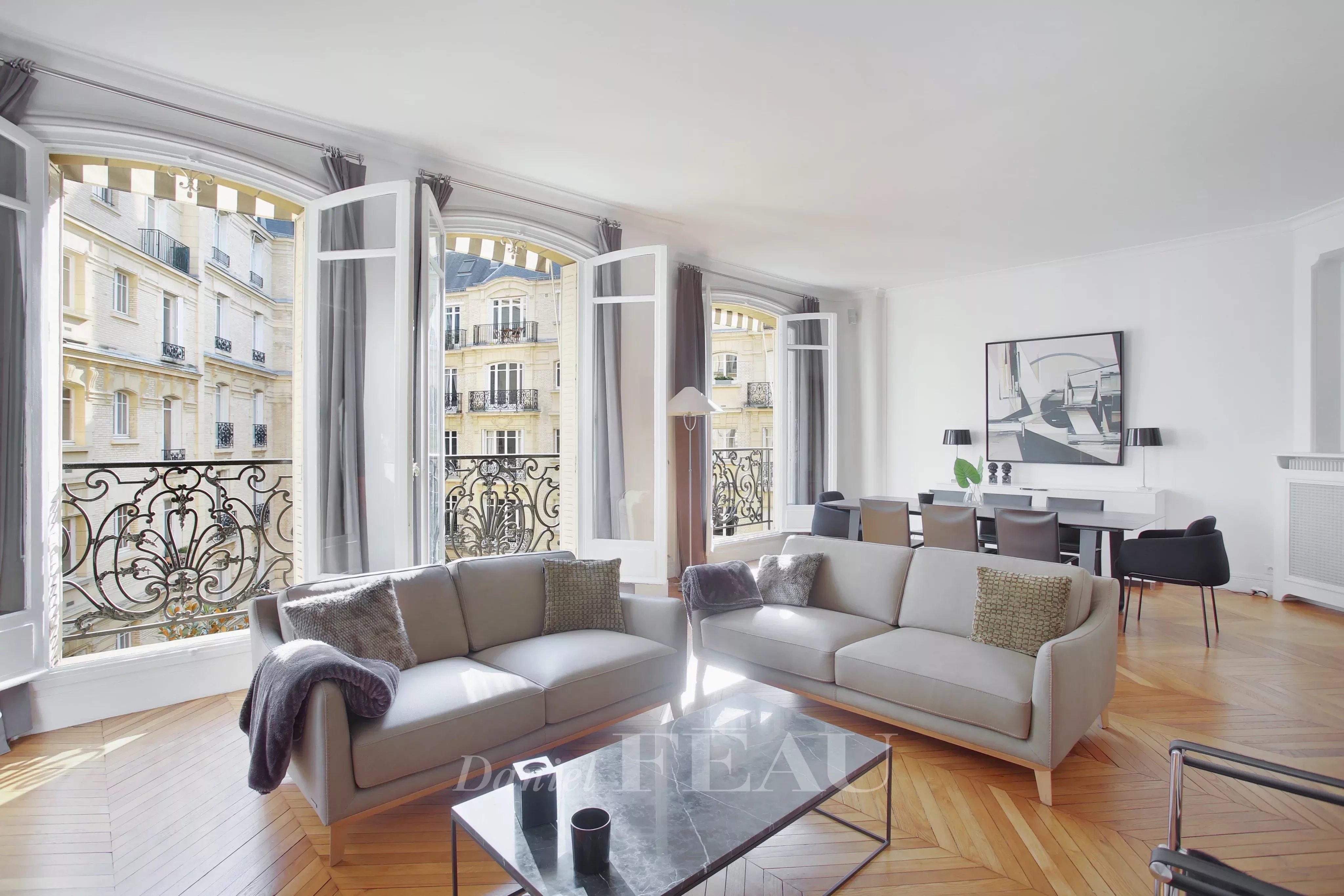 Location Appartement Paris 16ème