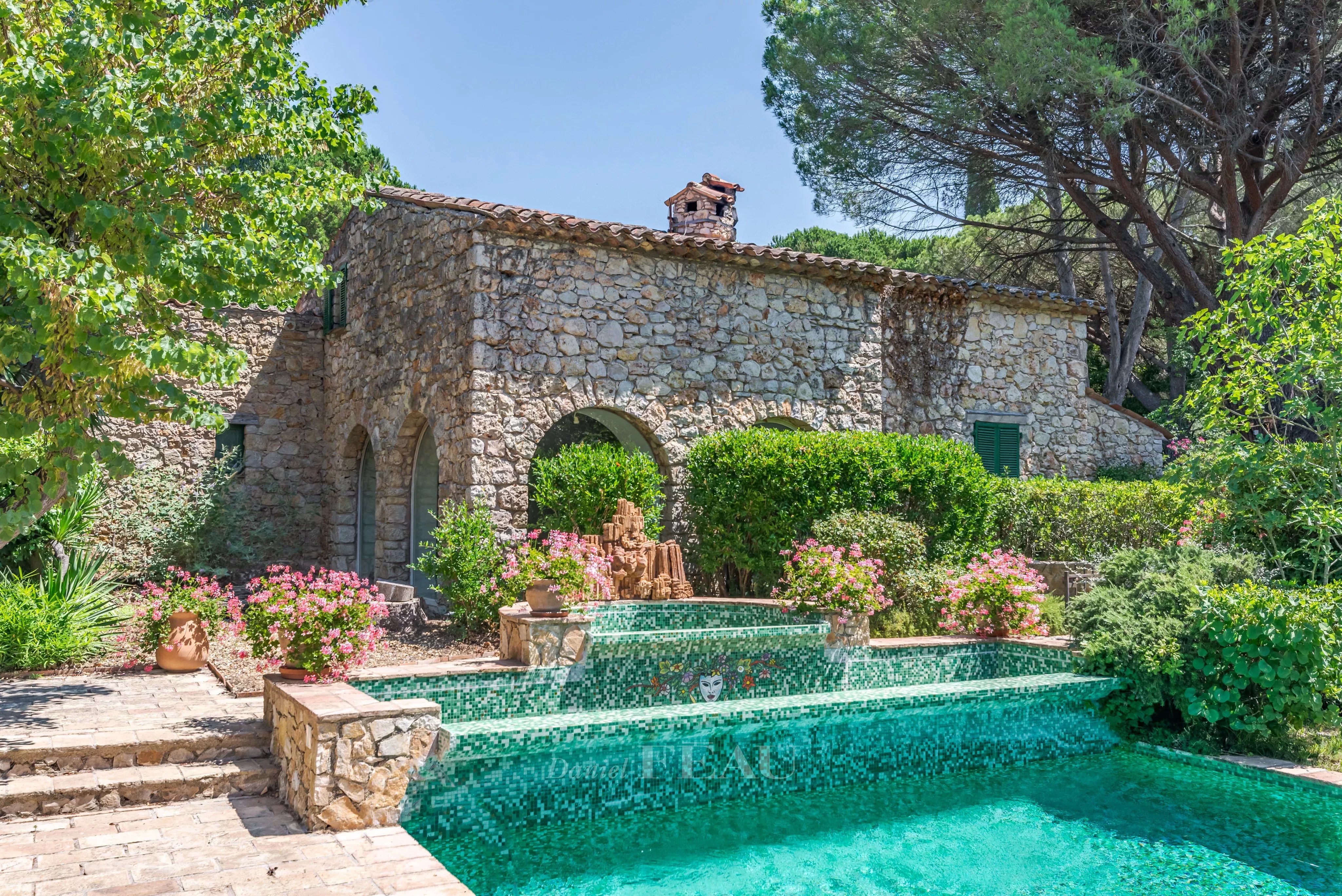 Proche Fayence - Propriété de caractère