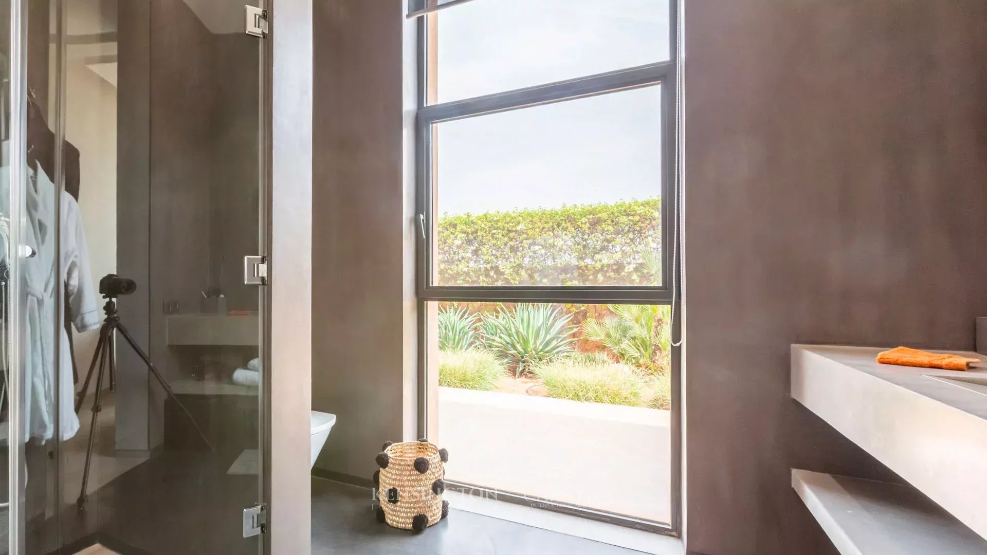 6 Bedroom Villa/Townhouse's Image 39