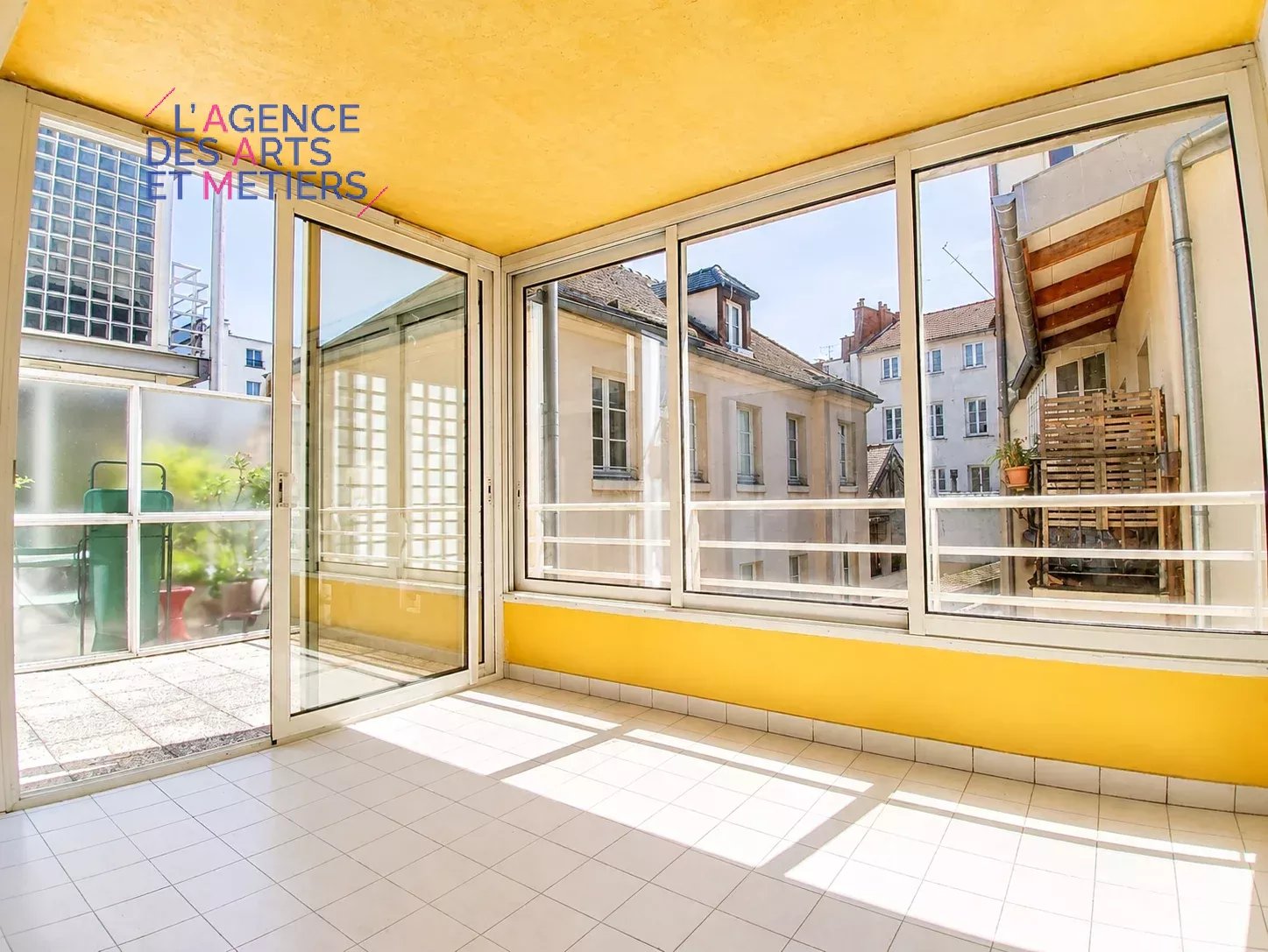Sale Apartment Paris 3rd Arts-et-Métiers