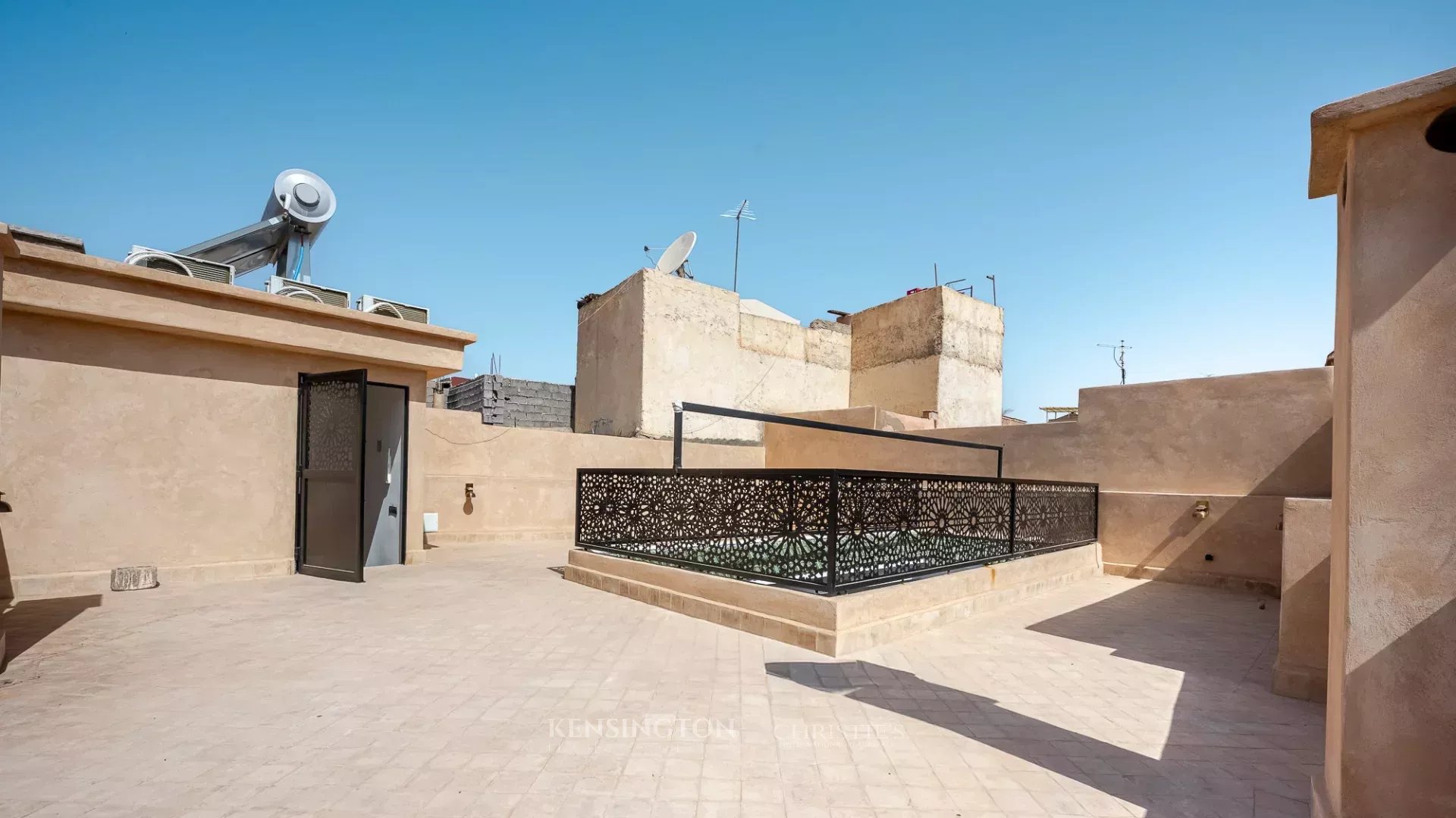 4 Bedroom Villa/Townhouse's Image 14
