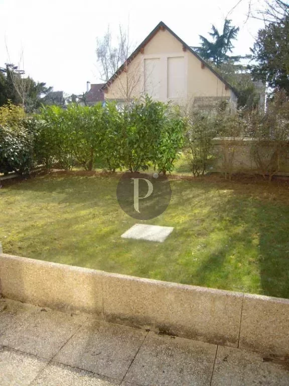 location-appartement-1-piece-sceaux-83873824