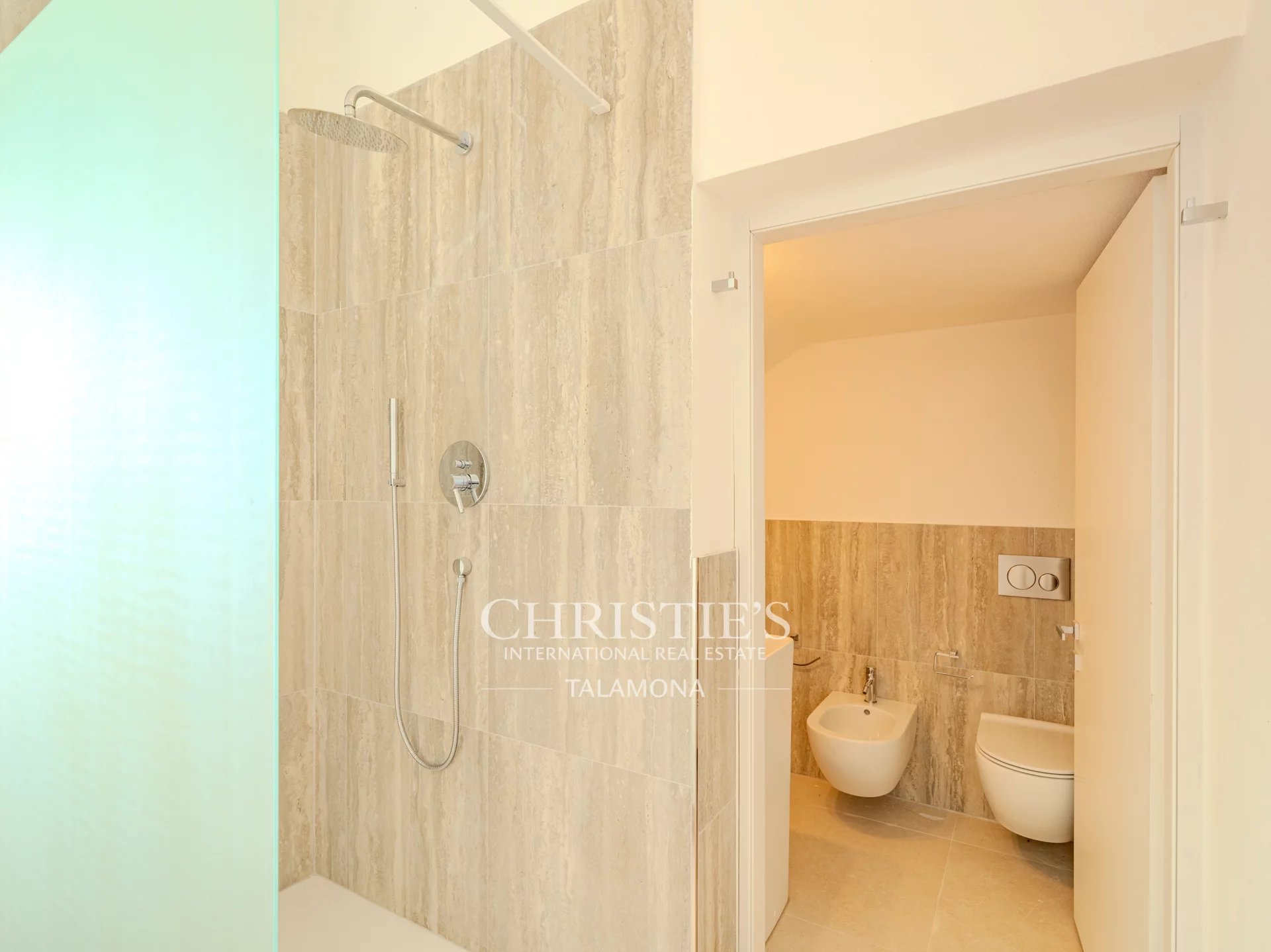 Villa/Townhouse's Image 34
