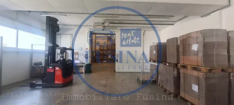 Magazzino---Capannone-in-vendita---Egna-2