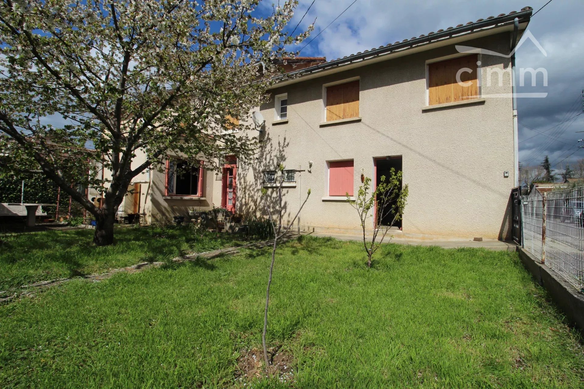 Agence immobilière de 