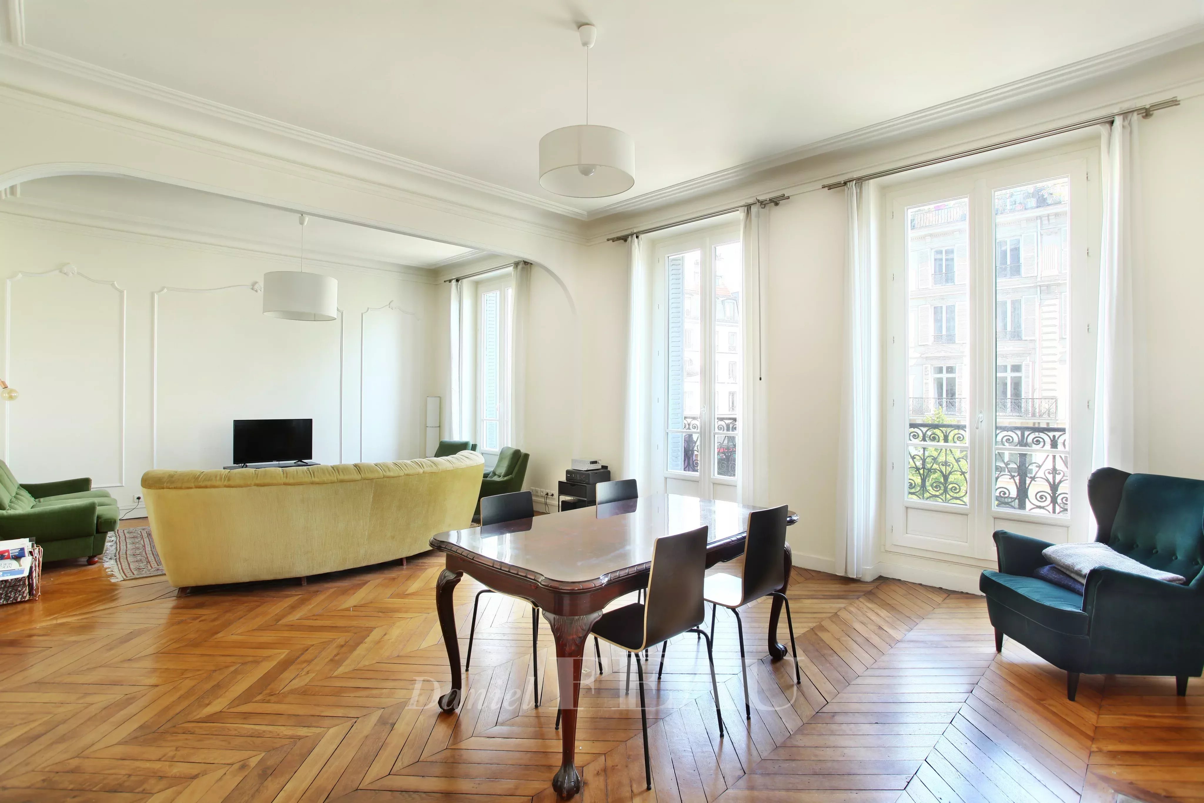 Rental Apartment Paris 11th