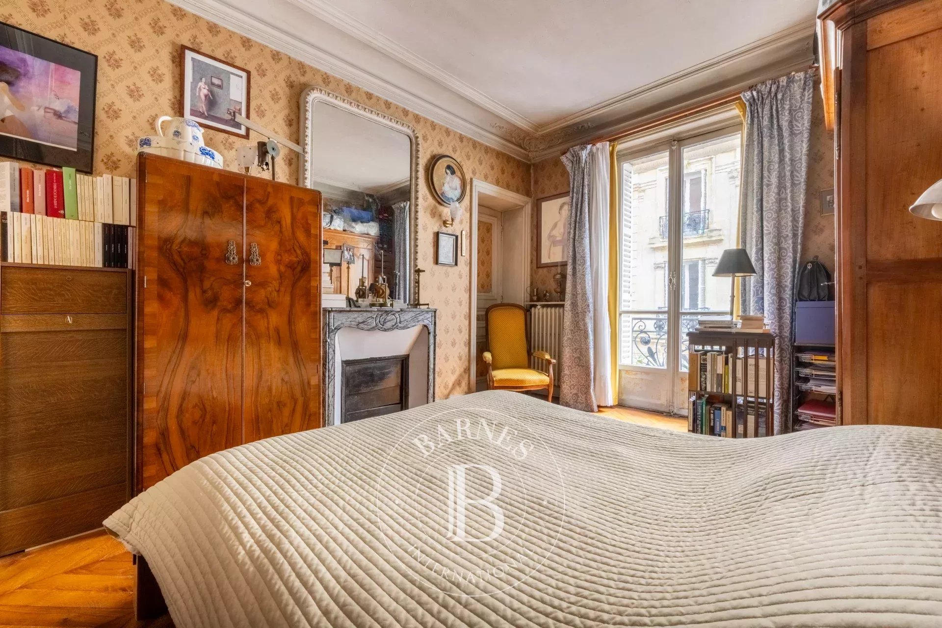 Daire Paris 10ème - picture 5