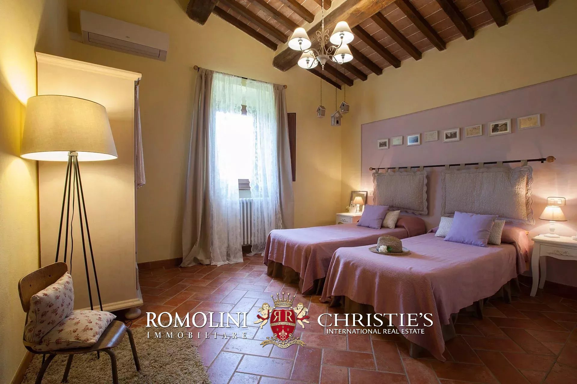4 Bedroom Villa/Townhouse's Image 73