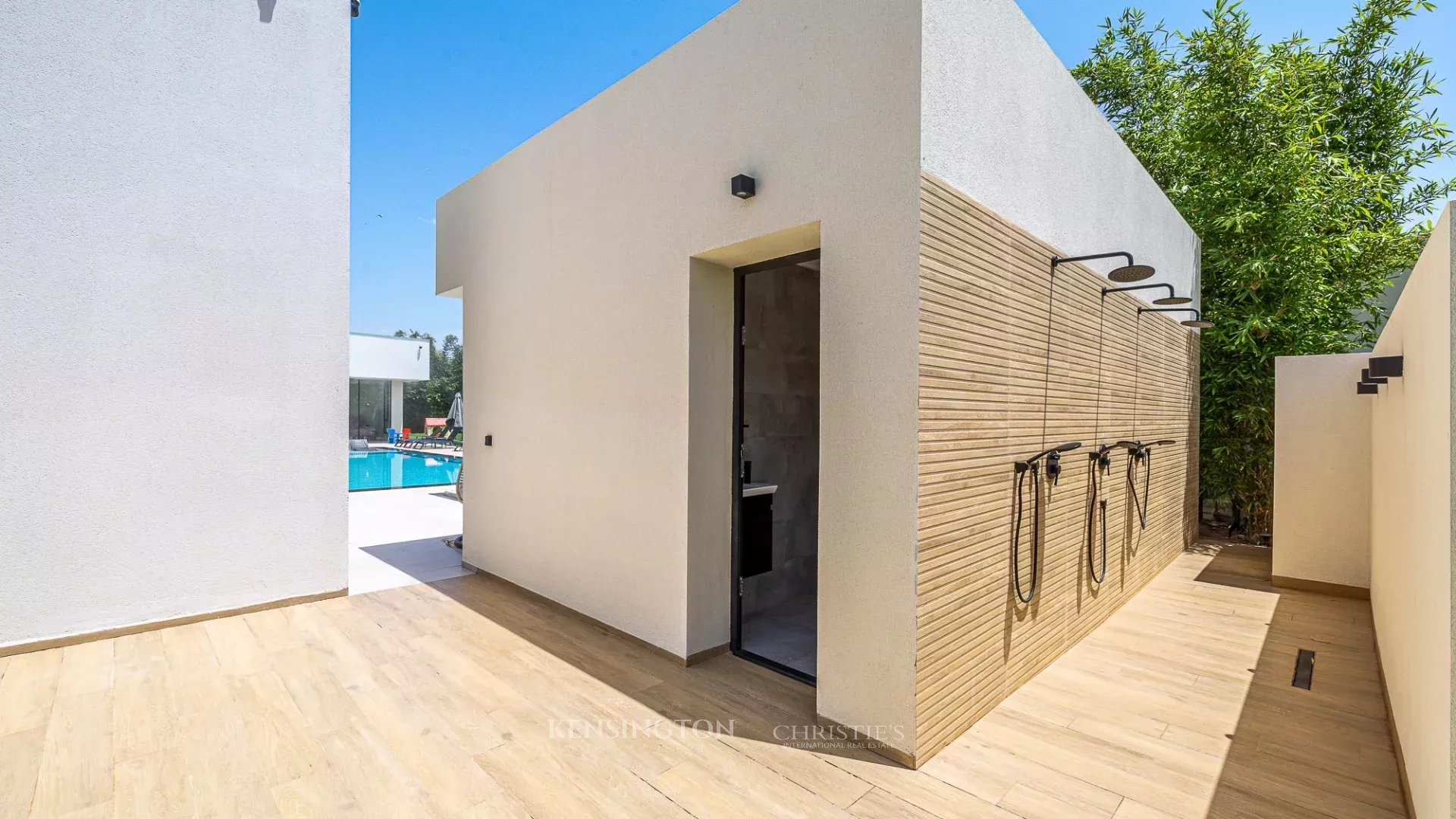 8 Bedroom Villa/Townhouse's Image 65