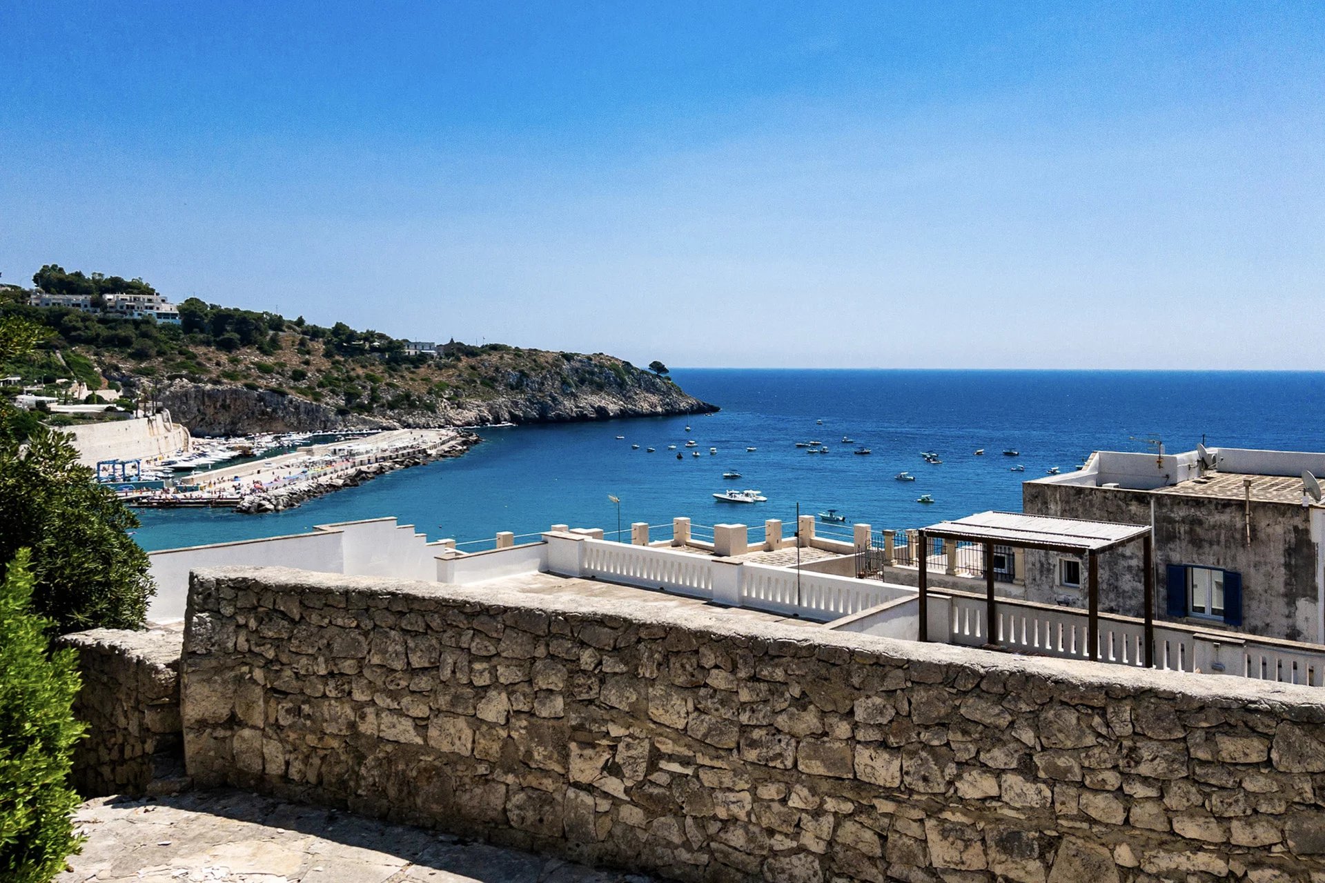 VILLA FRONTE MARE IN VENDITA A CASTRO MARINA, PUGLIA