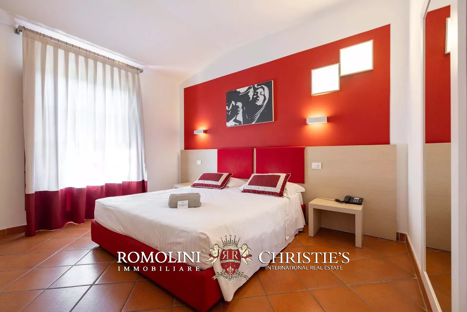 63 Bedroom Villa/Townhouse's Image 59